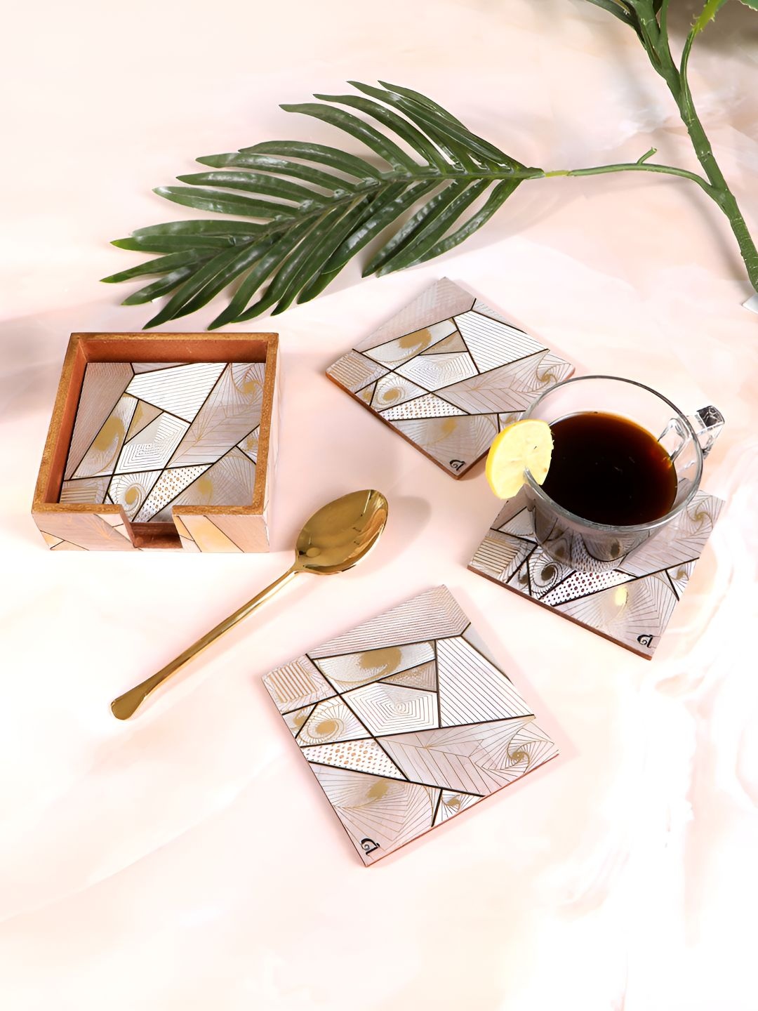 

THE HOME CO. Gold-Toned & Grey 6Pieces Printed Wooden Coasters