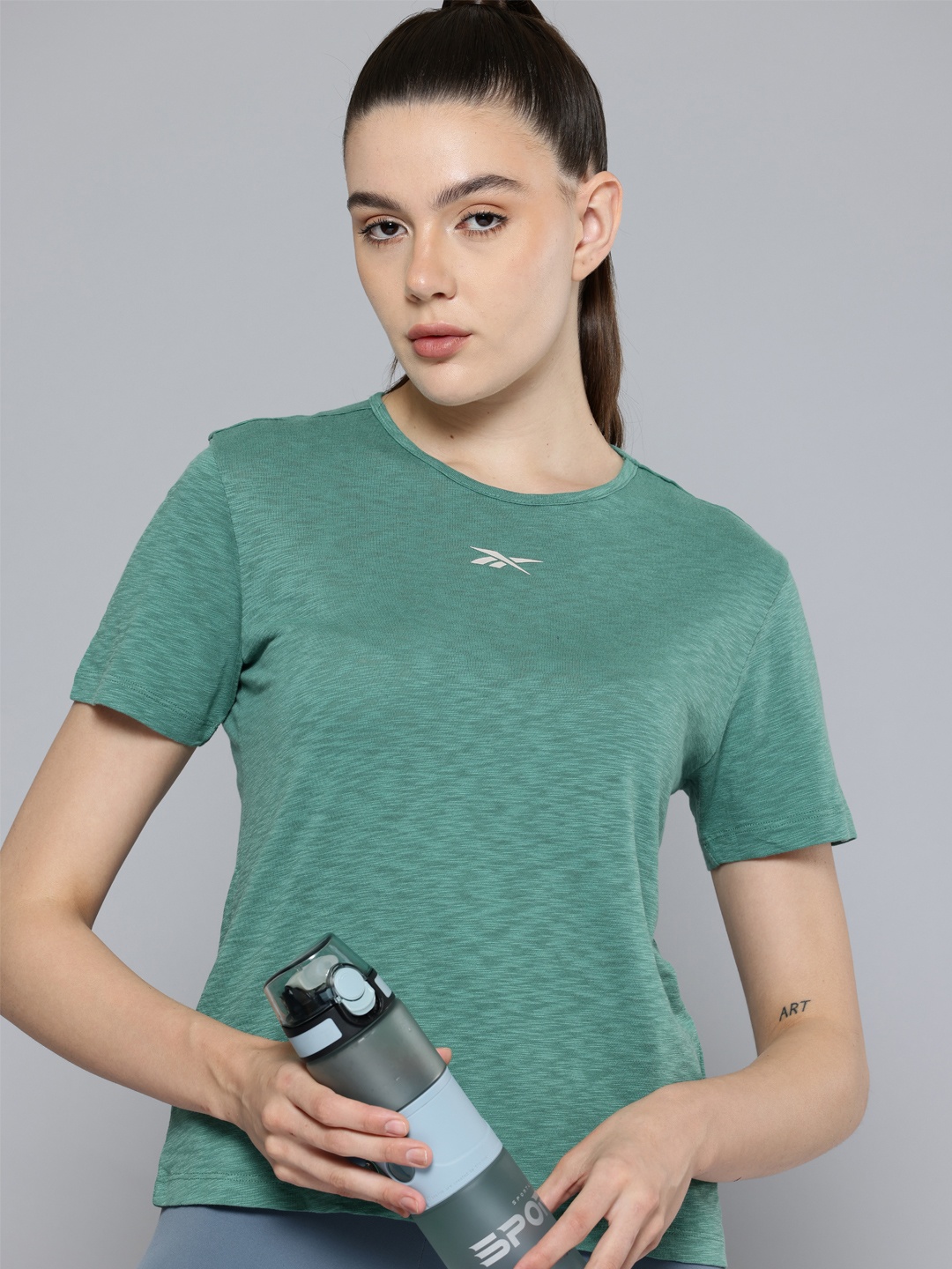 

Reebok Grounded Round-Neck T-shirt, Green