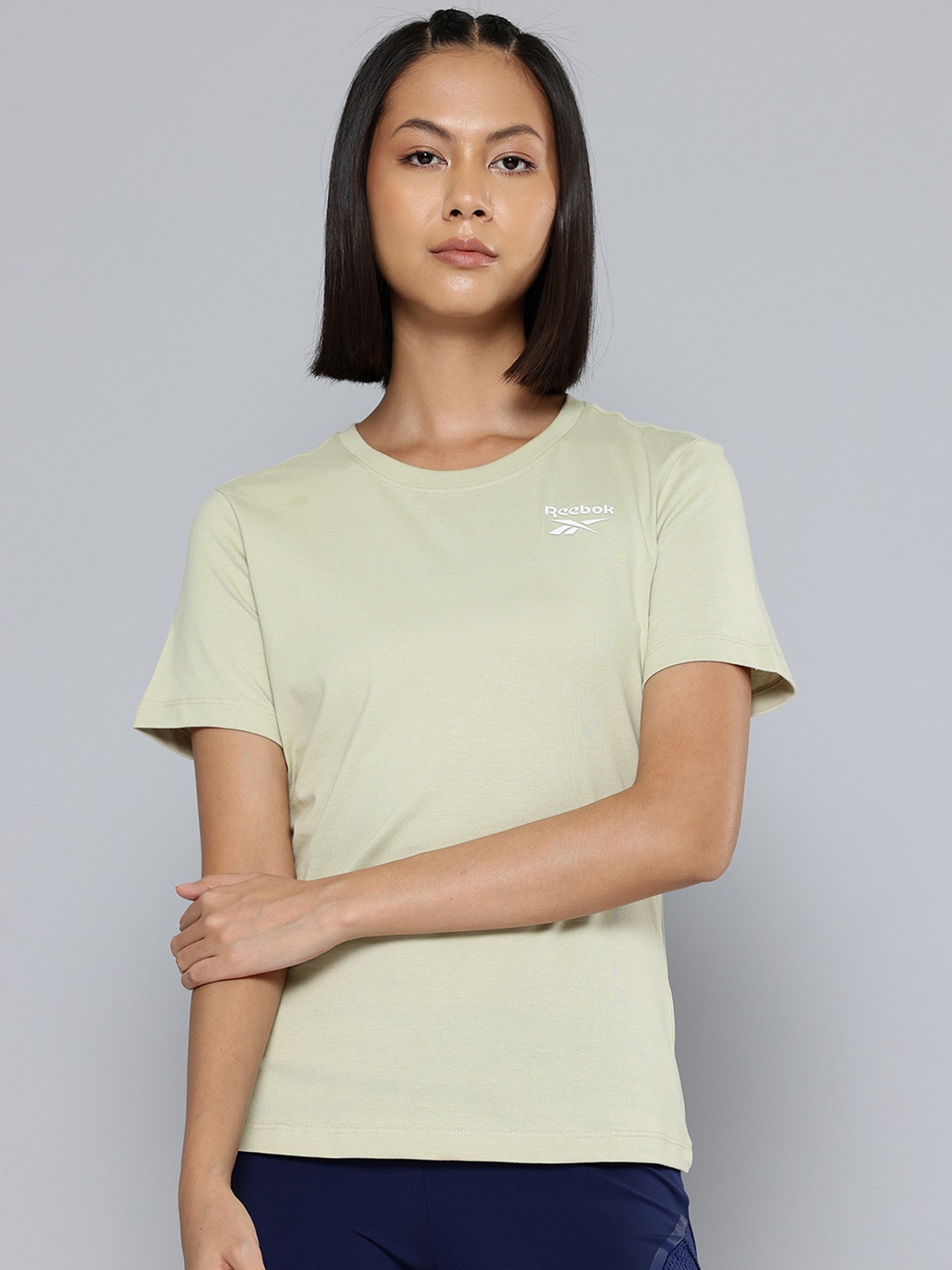 

Reebok Women Pure Cotton Everyday Training T-shirt, Green