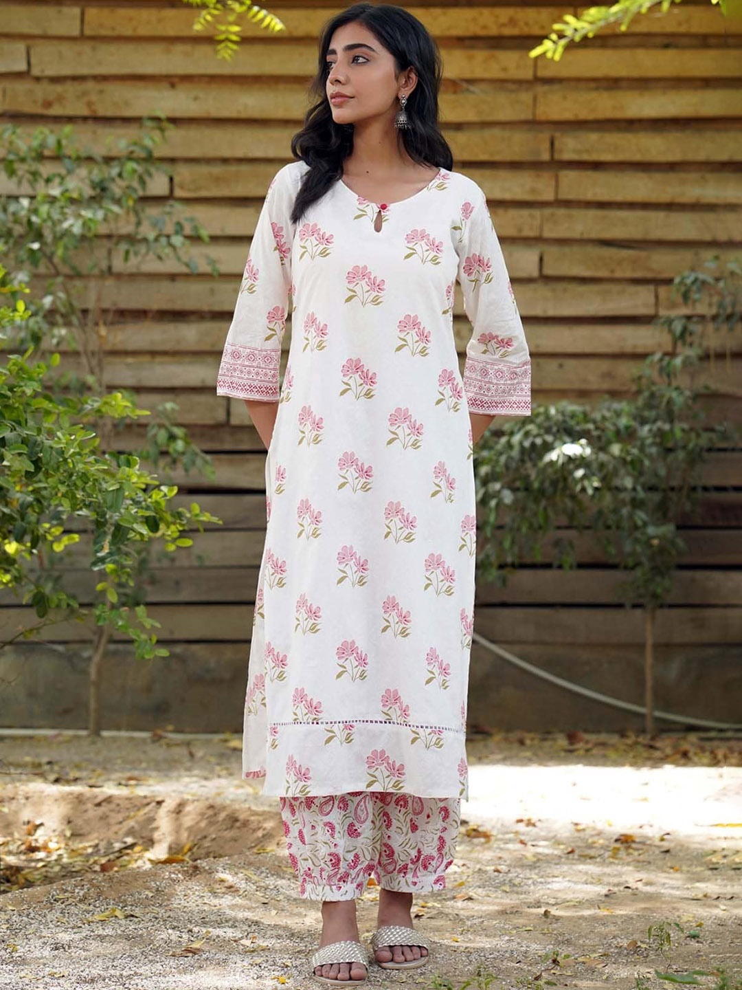

KALINI Floral Printed Regular Kurta with Salwar, White