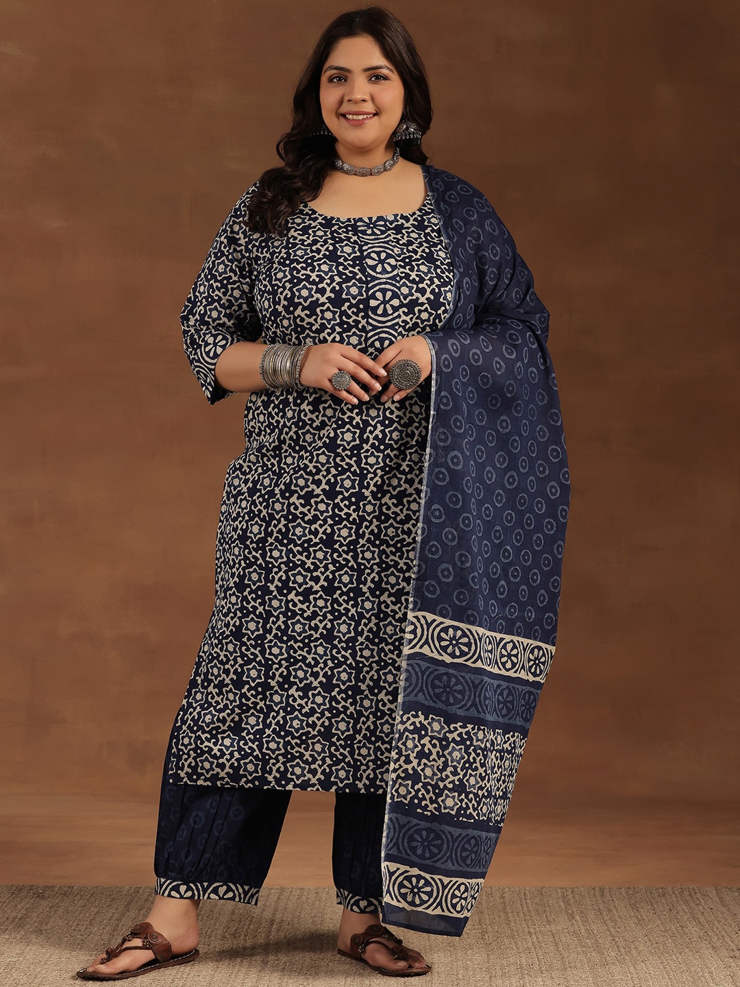 

EXTRA LOVE BY LIBAS Plus Size Ethnic Motifs Printed Cotton Kurta with Salwar & Dupatta, Blue