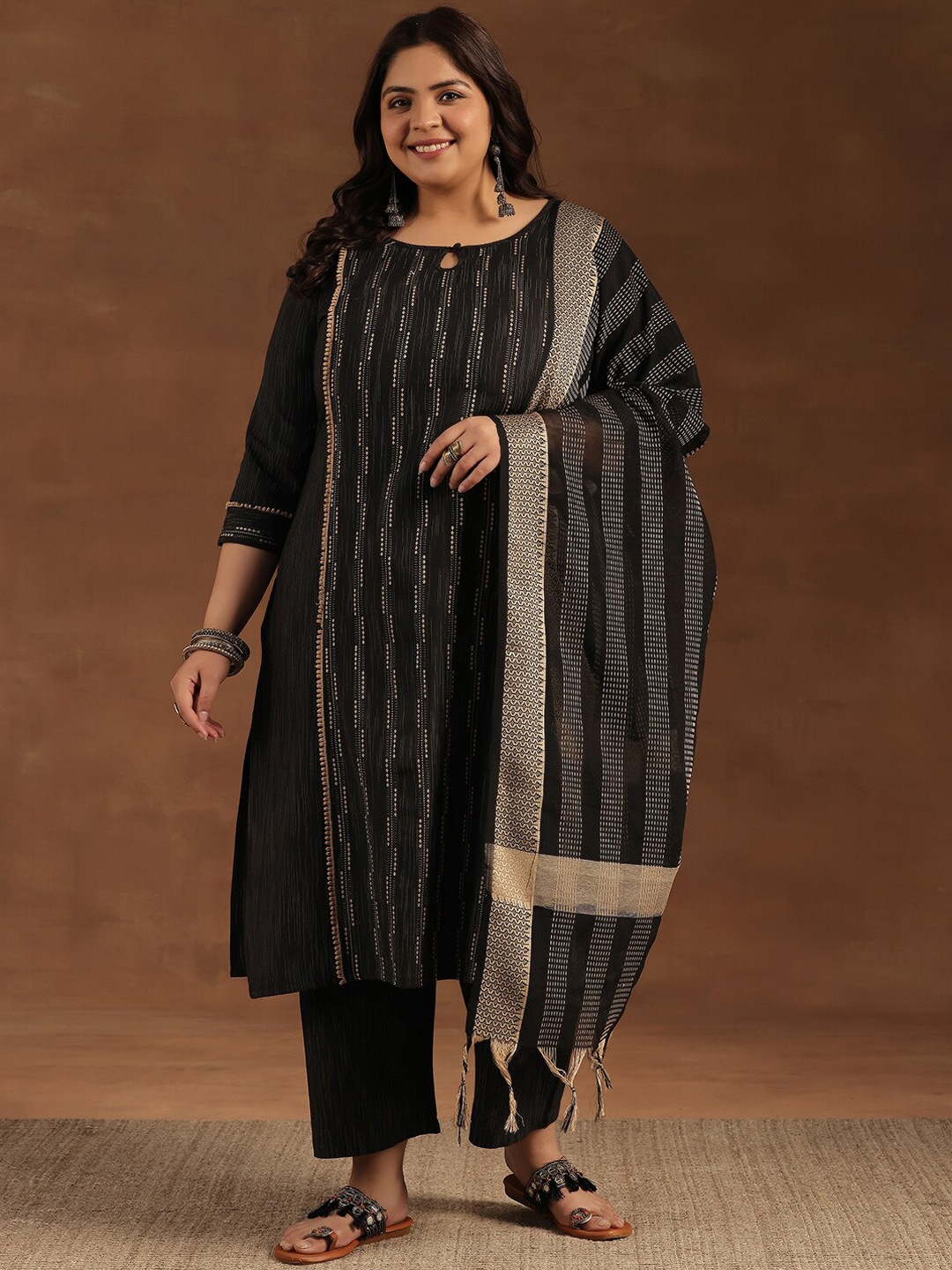 

EXTRA LOVE BY LIBAS Plus Size Regular Gotta Patti Kurta with Palazzos & With Dupatta, Black