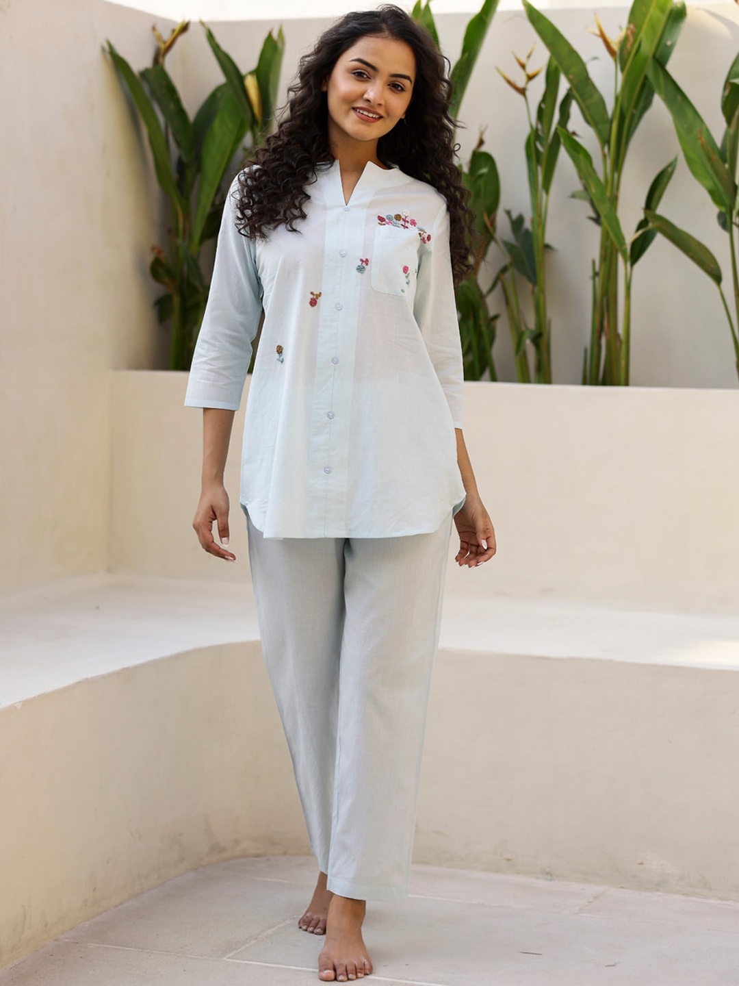 

SANSKRUTIHOMES Floral Print Pure Cotton Night suit, Blue