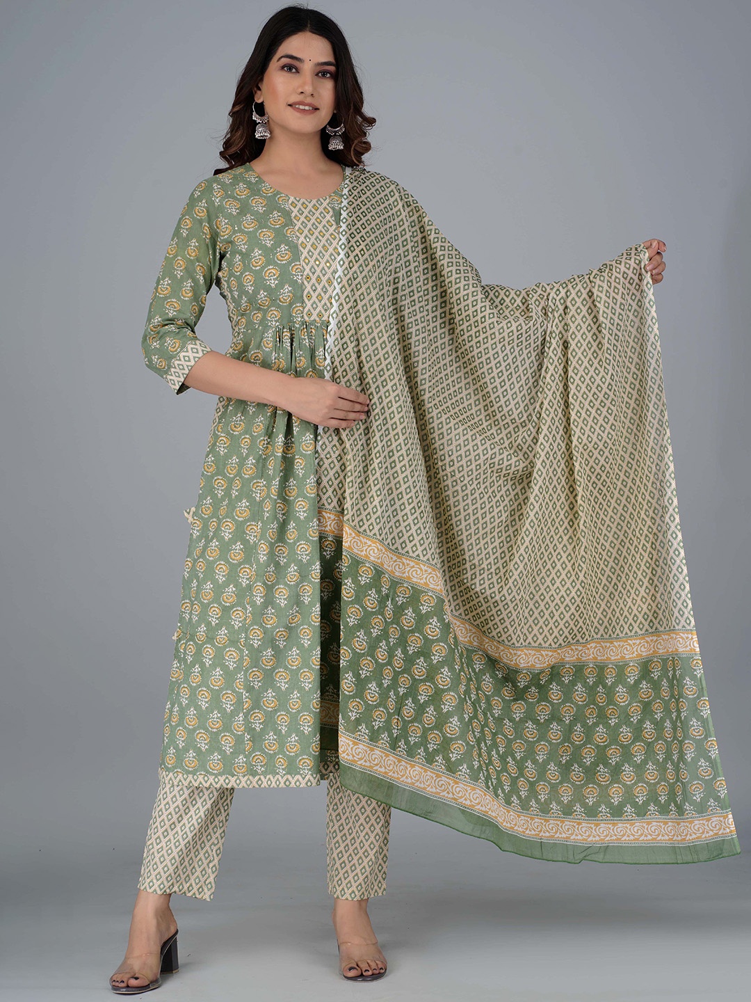 

KALINI Ethnic Motifs Printed Regular Pure Cotton Kurta with Pyjama & Dupatta, Green