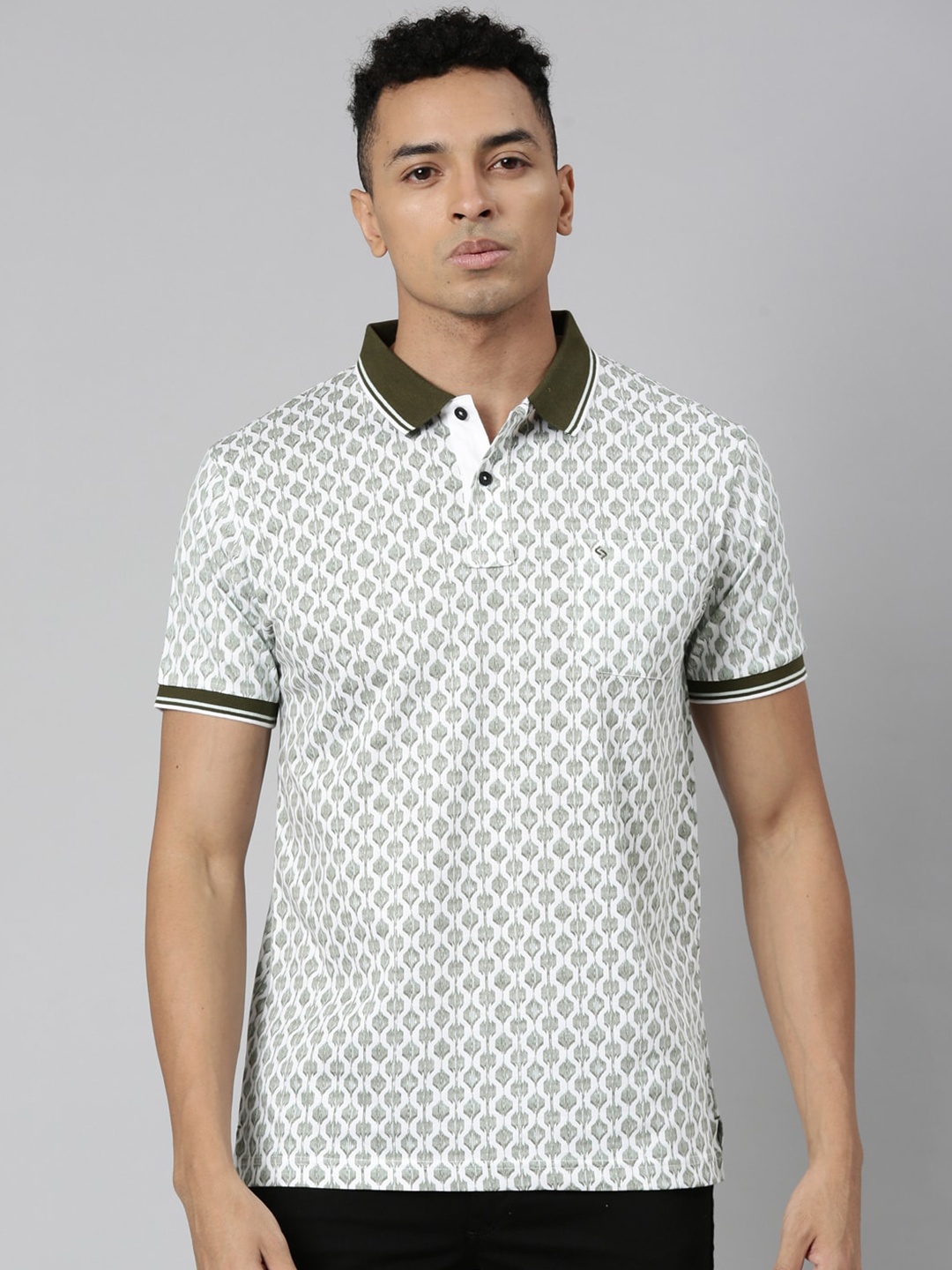 

Classic Polo Geometric Printed Polo Collar Short Sleeves Cotton Slim Fit T-shirt, White