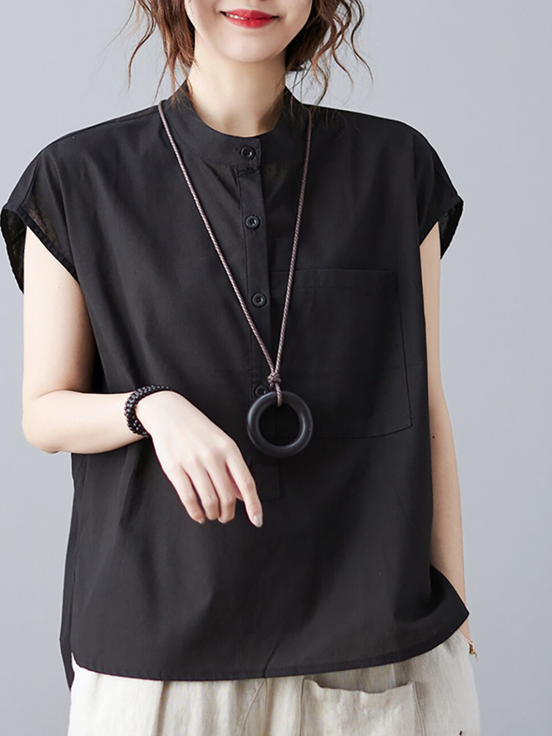 

StyleCast Black Extended Sleeves Cotton Regular Top