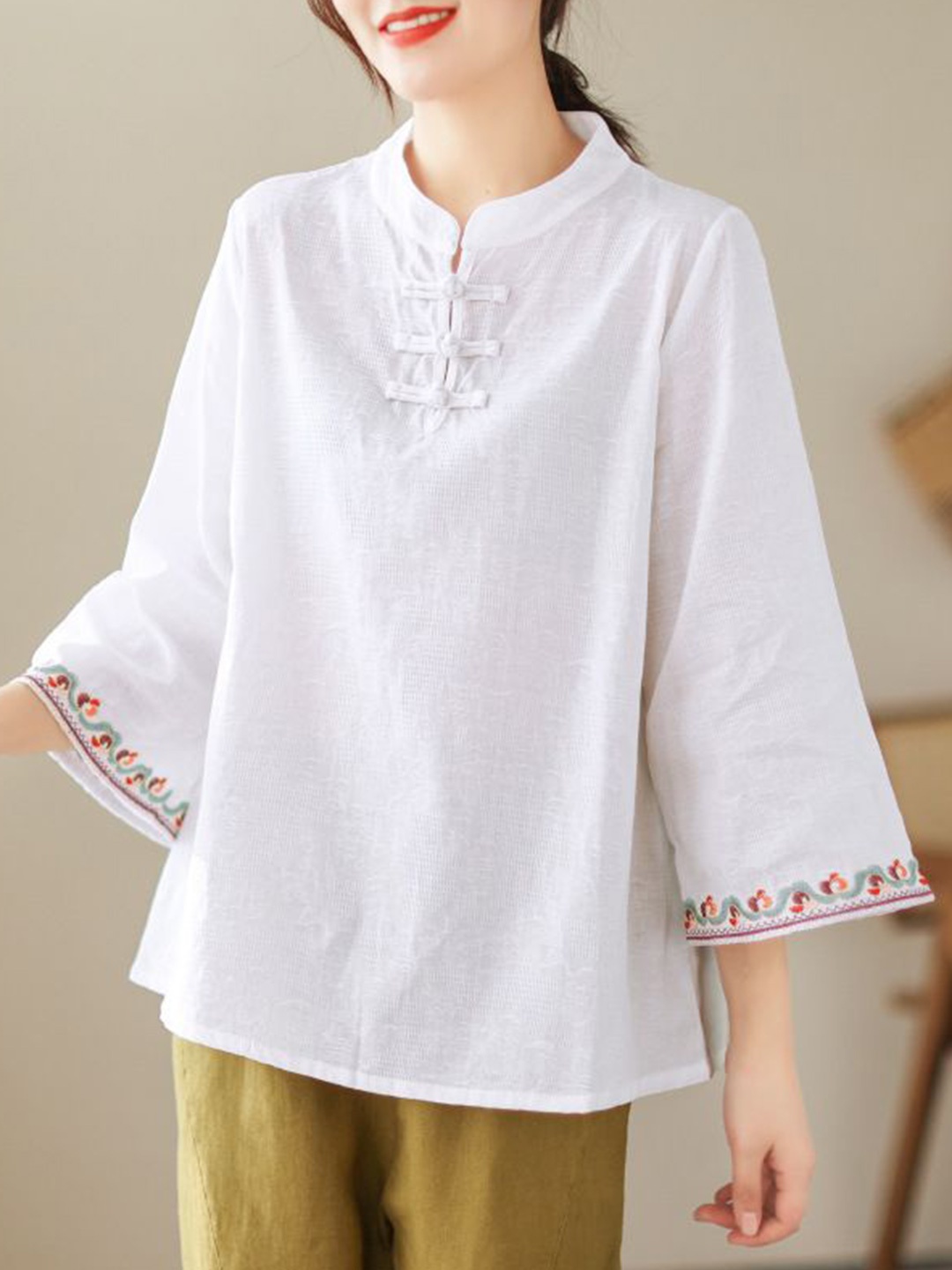 

StyleCast White Mandarin Collar Flared Sleeves Top