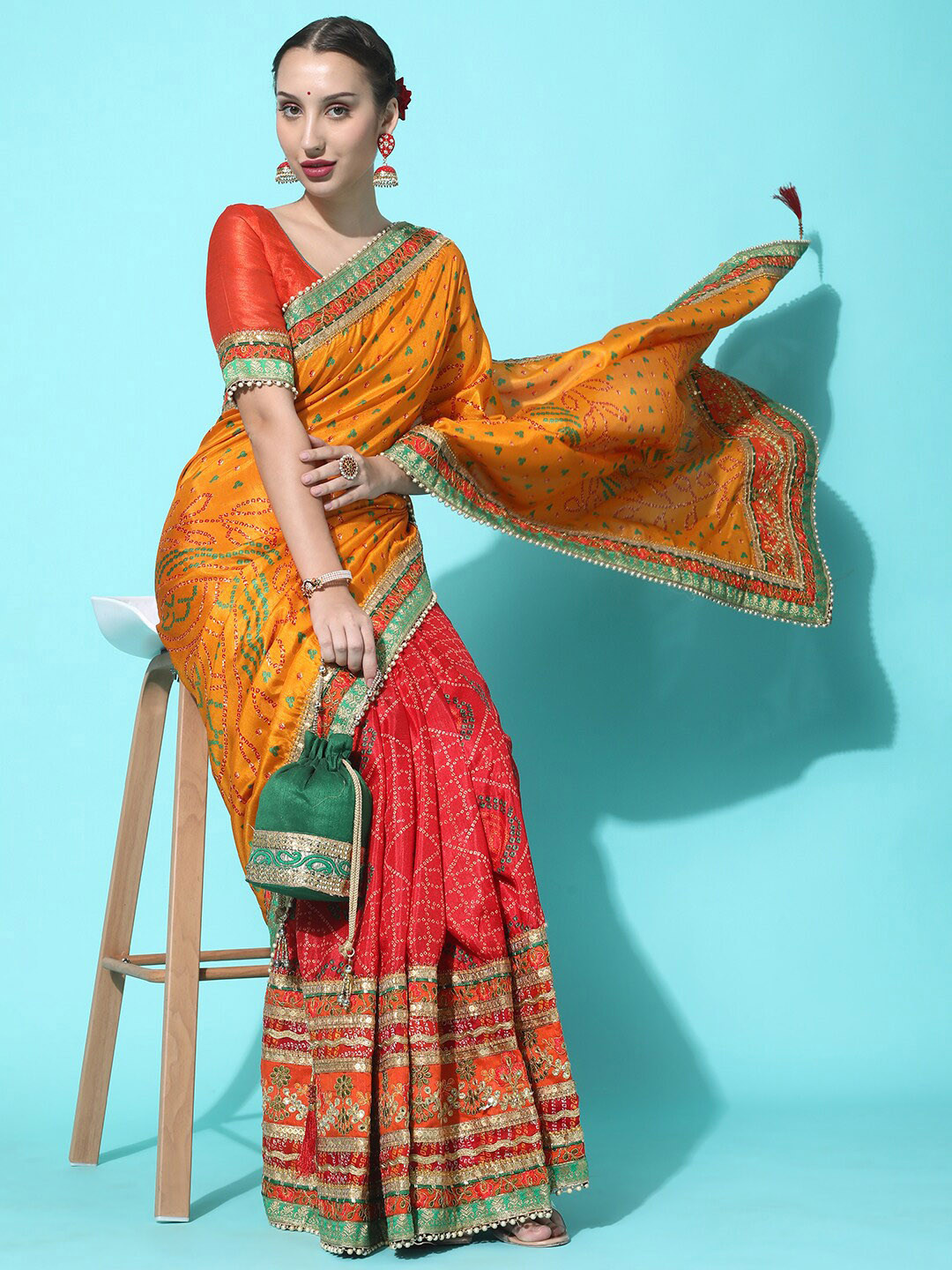 

KAVINDI Bandhani Embroidered Pure Silk Bandhani Saree, Orange