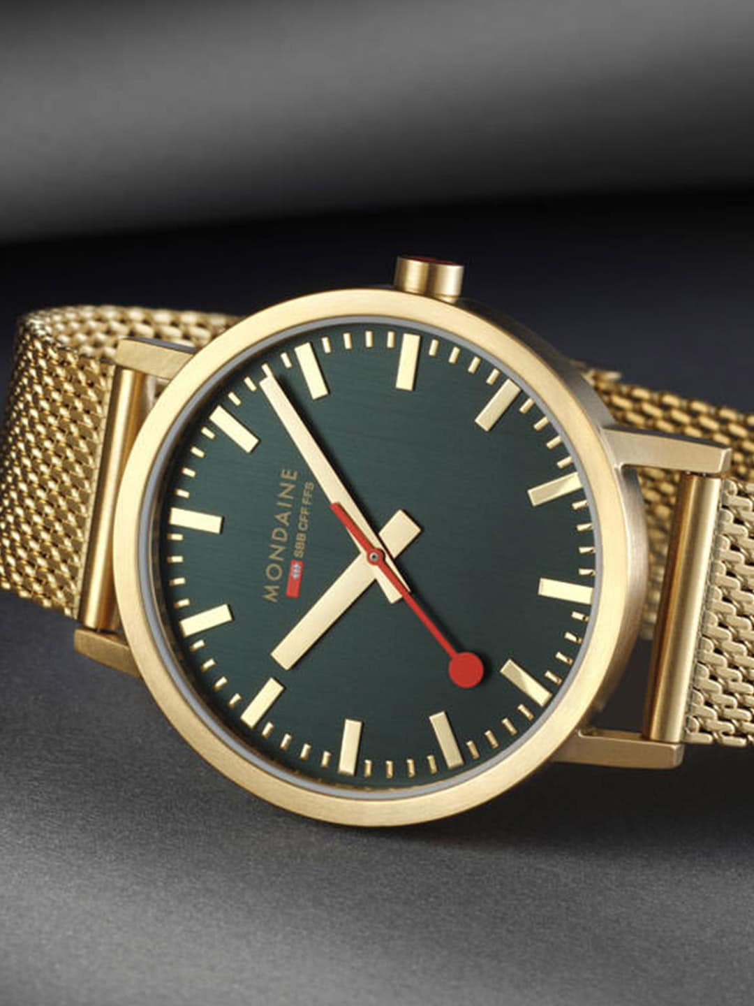 

Mondaine Unisex Embellished Dial & Stainless Steel Analogue Watch A660.30360.60SBM, Green