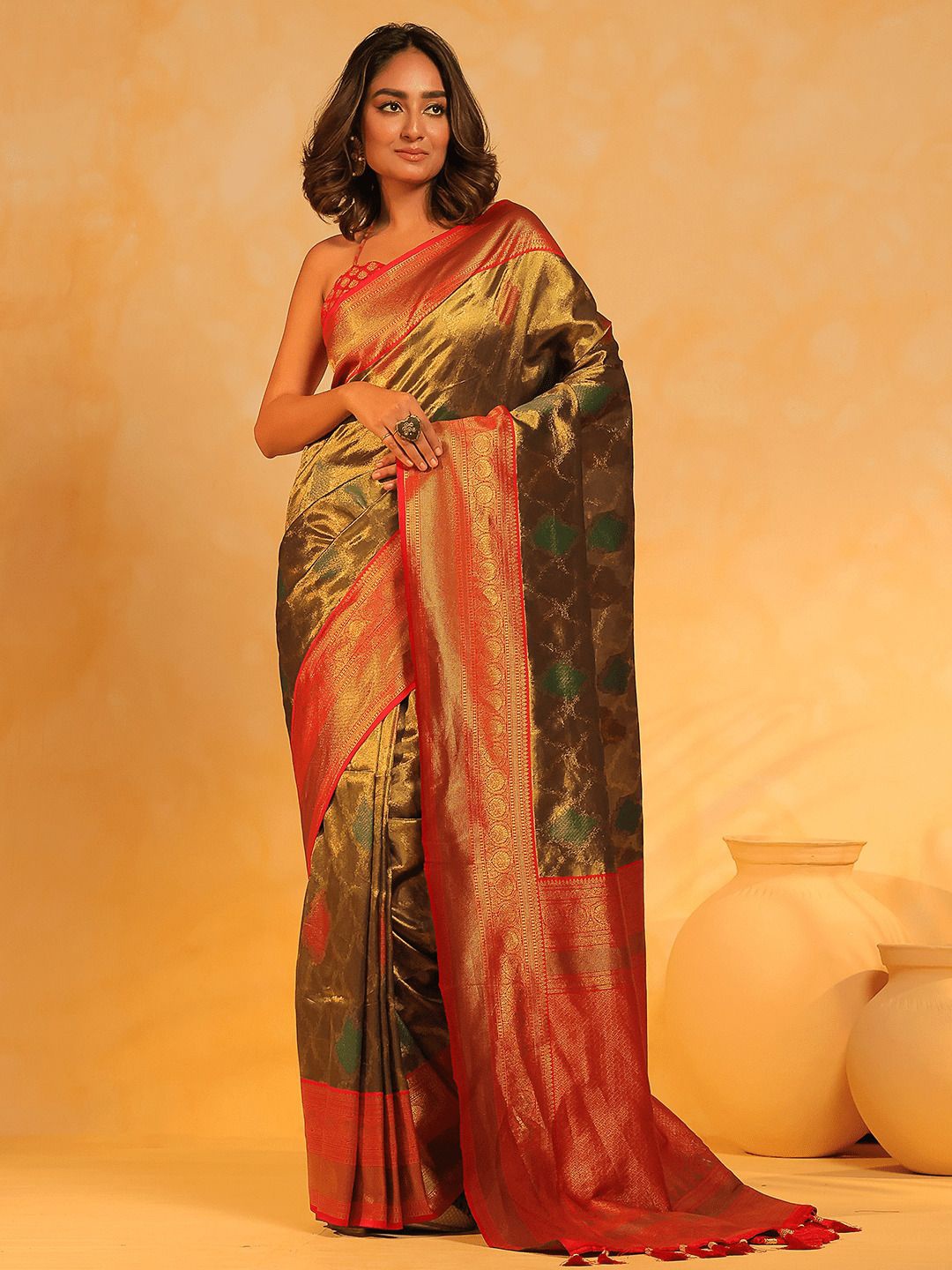 

KAVVYA Woven Design Zari Silk Blend Banarasi Saree, Green