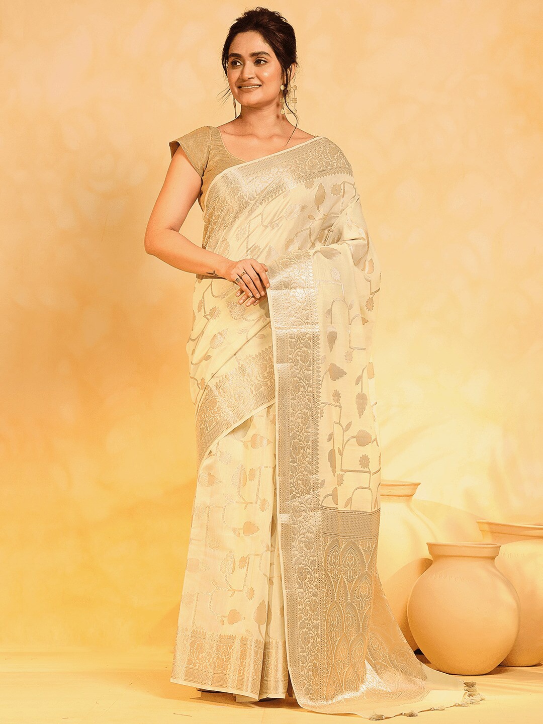 

KAVVYA Woven Design Zari Banarasi Saree, Gold