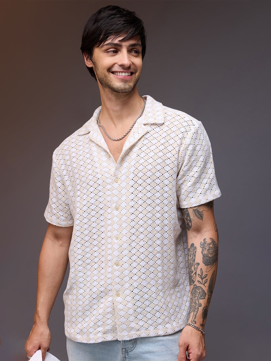 

FREAKINS Self Design Spread Collar Regular Fit Casual Shirt, Beige