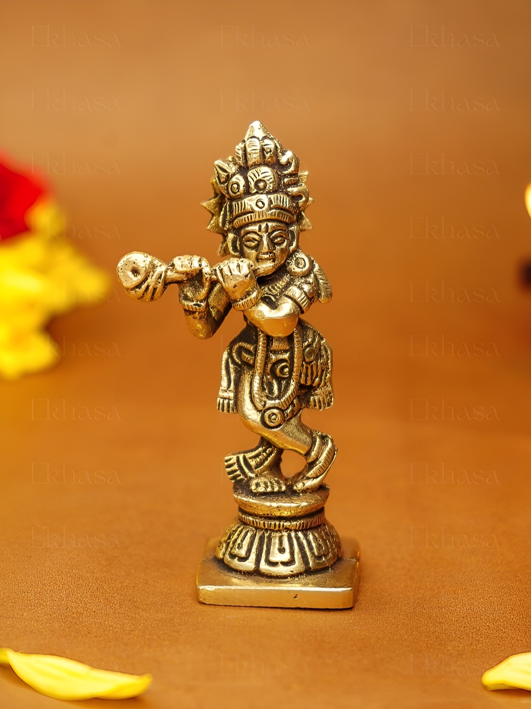 

Ekhasa Beige Brass Religious Idol Showpiece