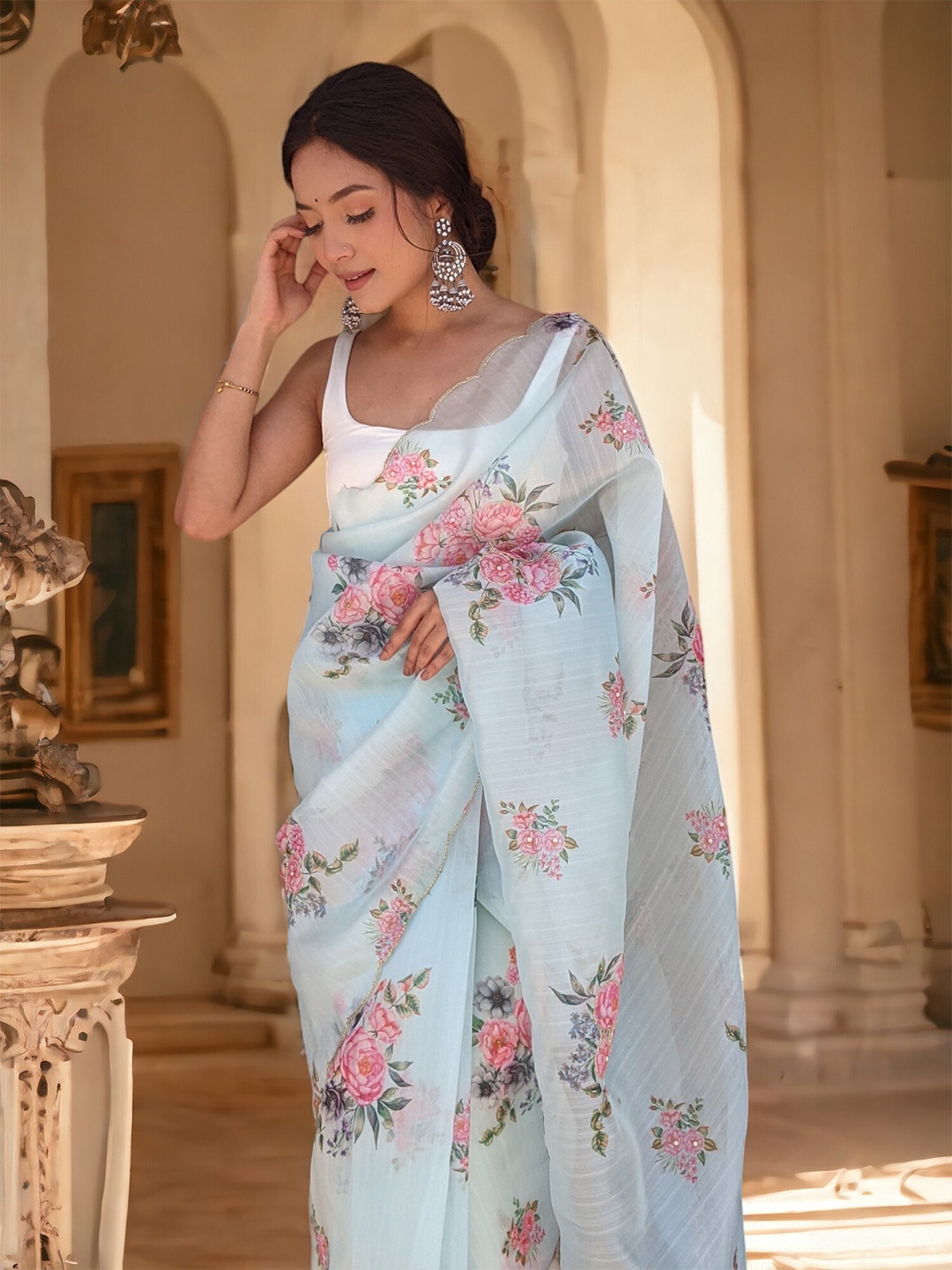 

Vastrasky Global Ethnic Motifs Organza Saree, Sea green