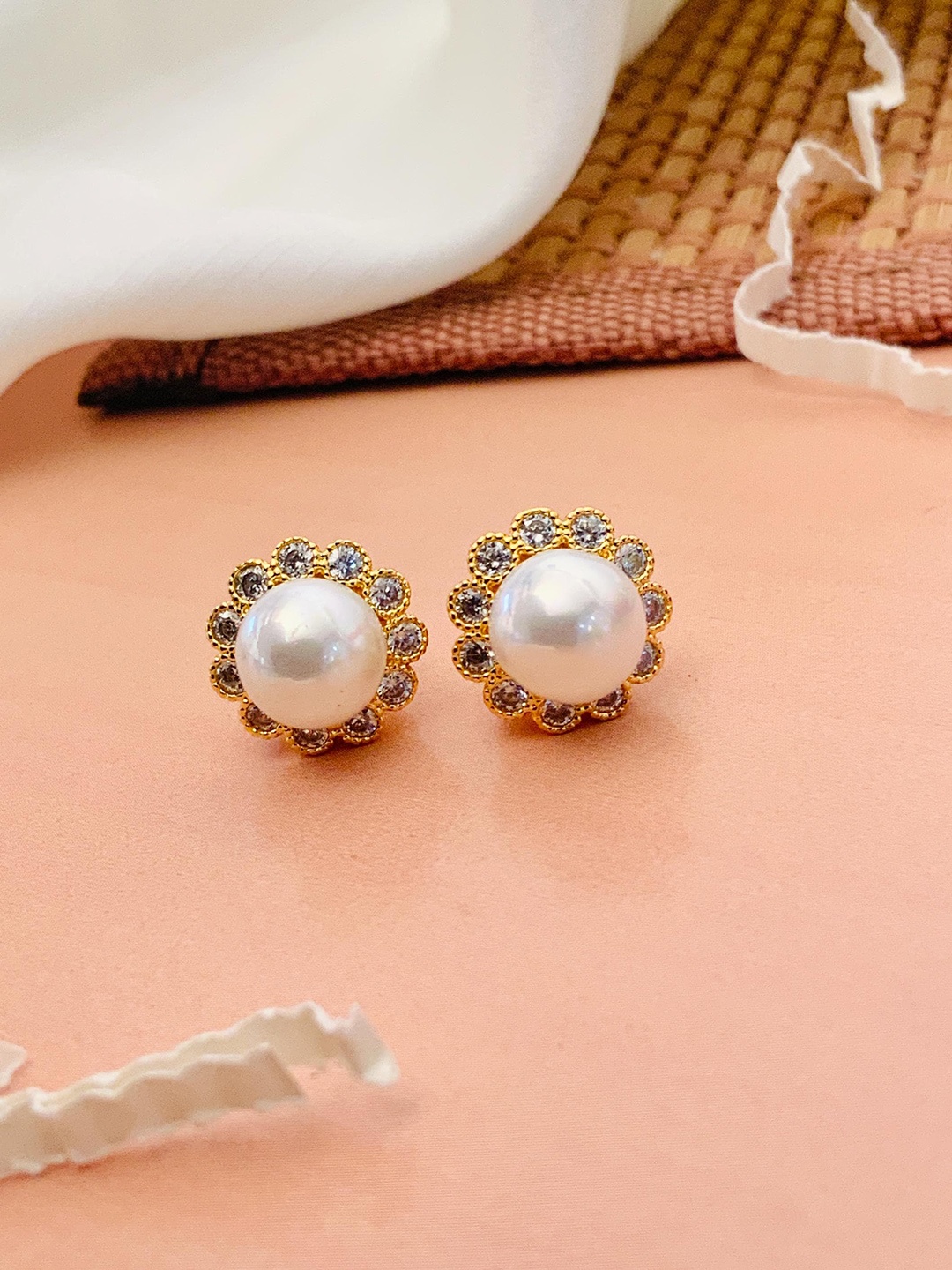 

ABDESIGNS Gold-Plated Classic Studs Earrings