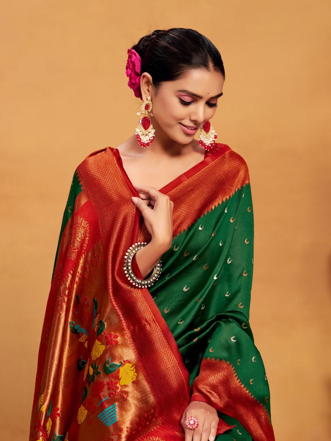 

KALINI Woven Design Zari Silk Blend Paithani Saree, Green