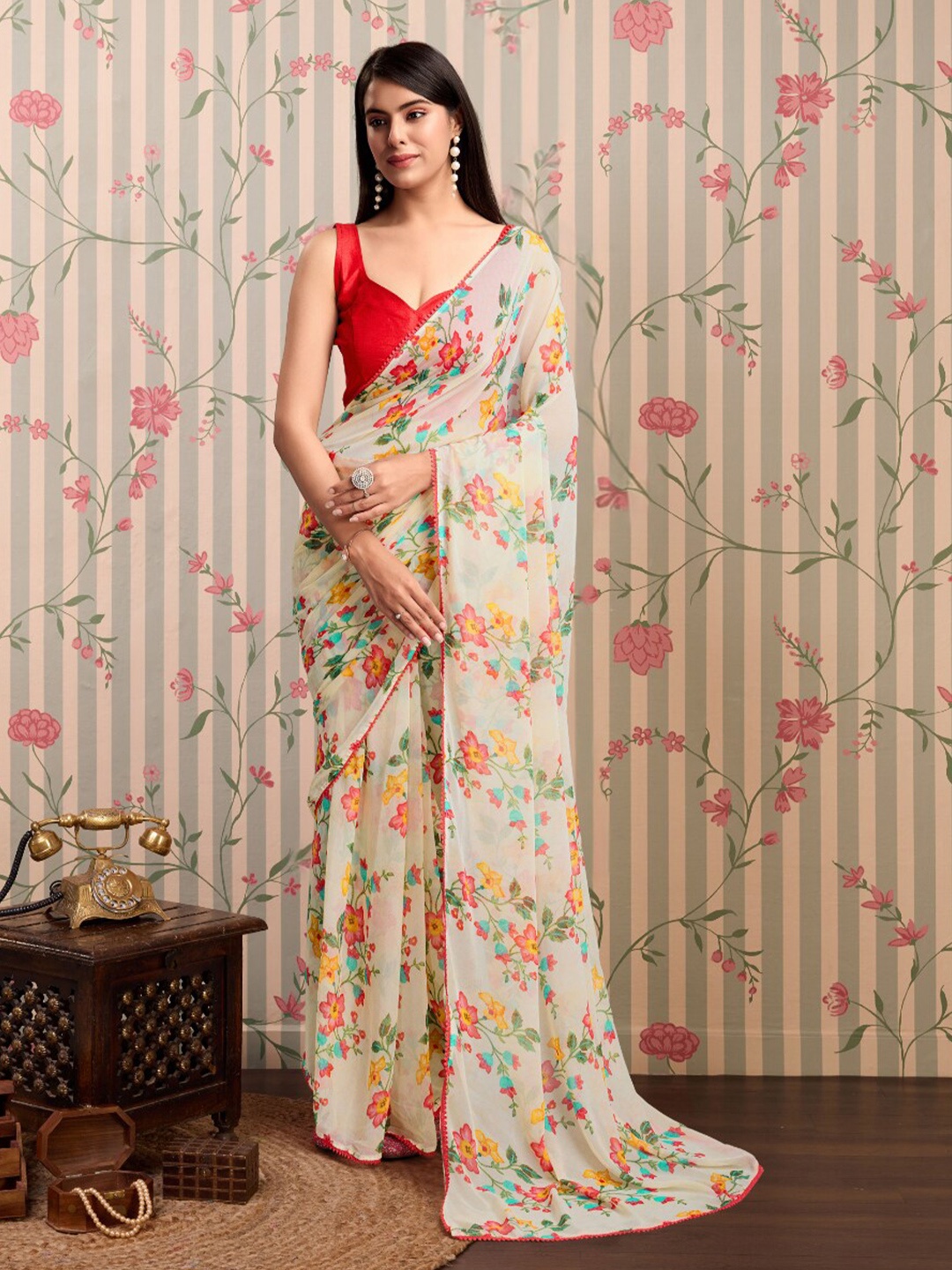 

Ode by House of Pataudi Floral Ready to Wear Saree, Cream