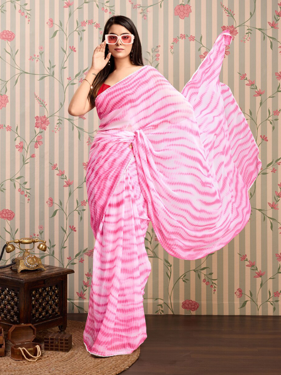 

Ode by House of Pataudi Woven Design Poly Georgette Ready to Wear Saree, Pink