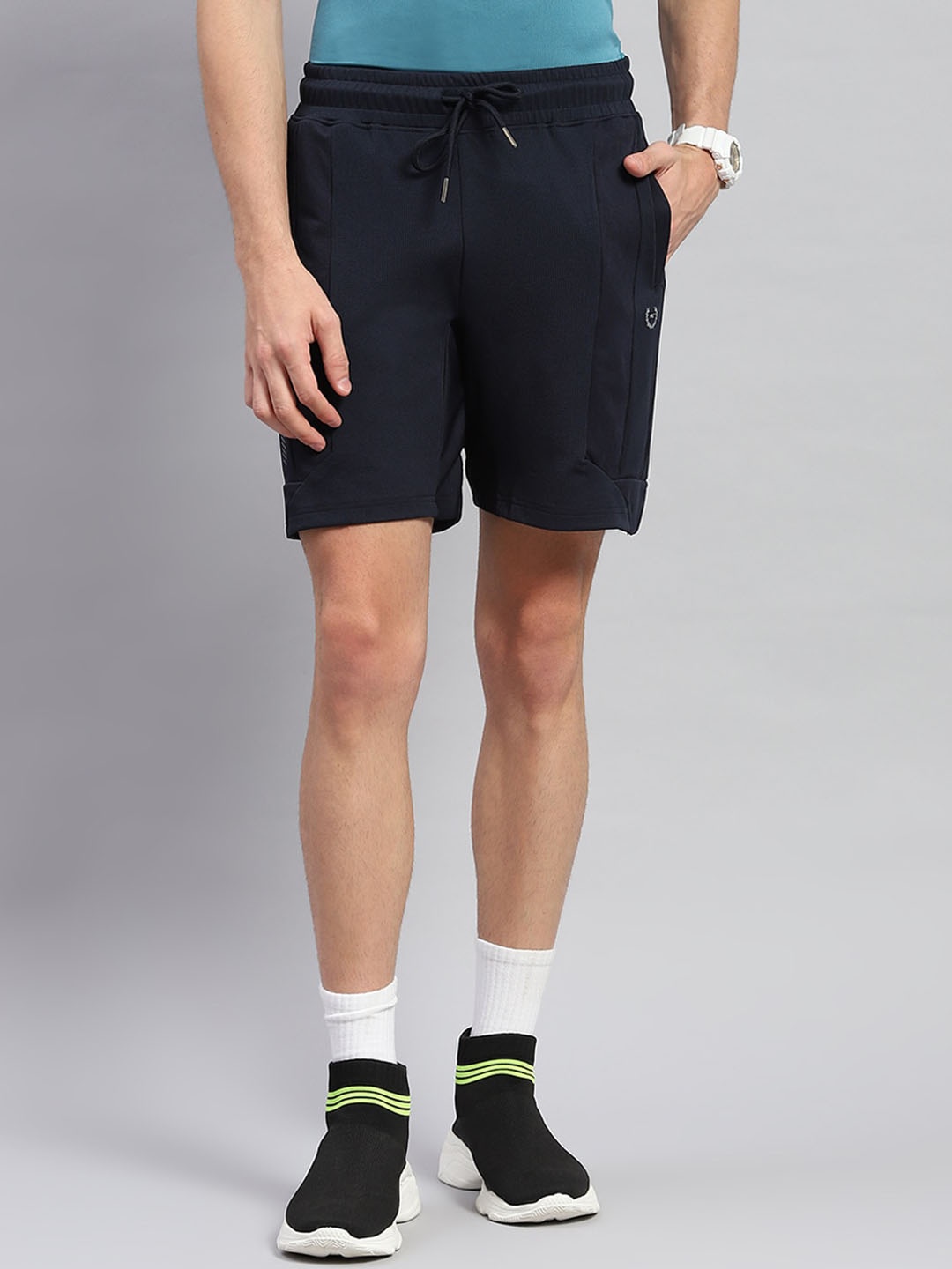 

Monte Carlo Men Solid Mid-Rise Cotton Regular Shorts, Navy blue