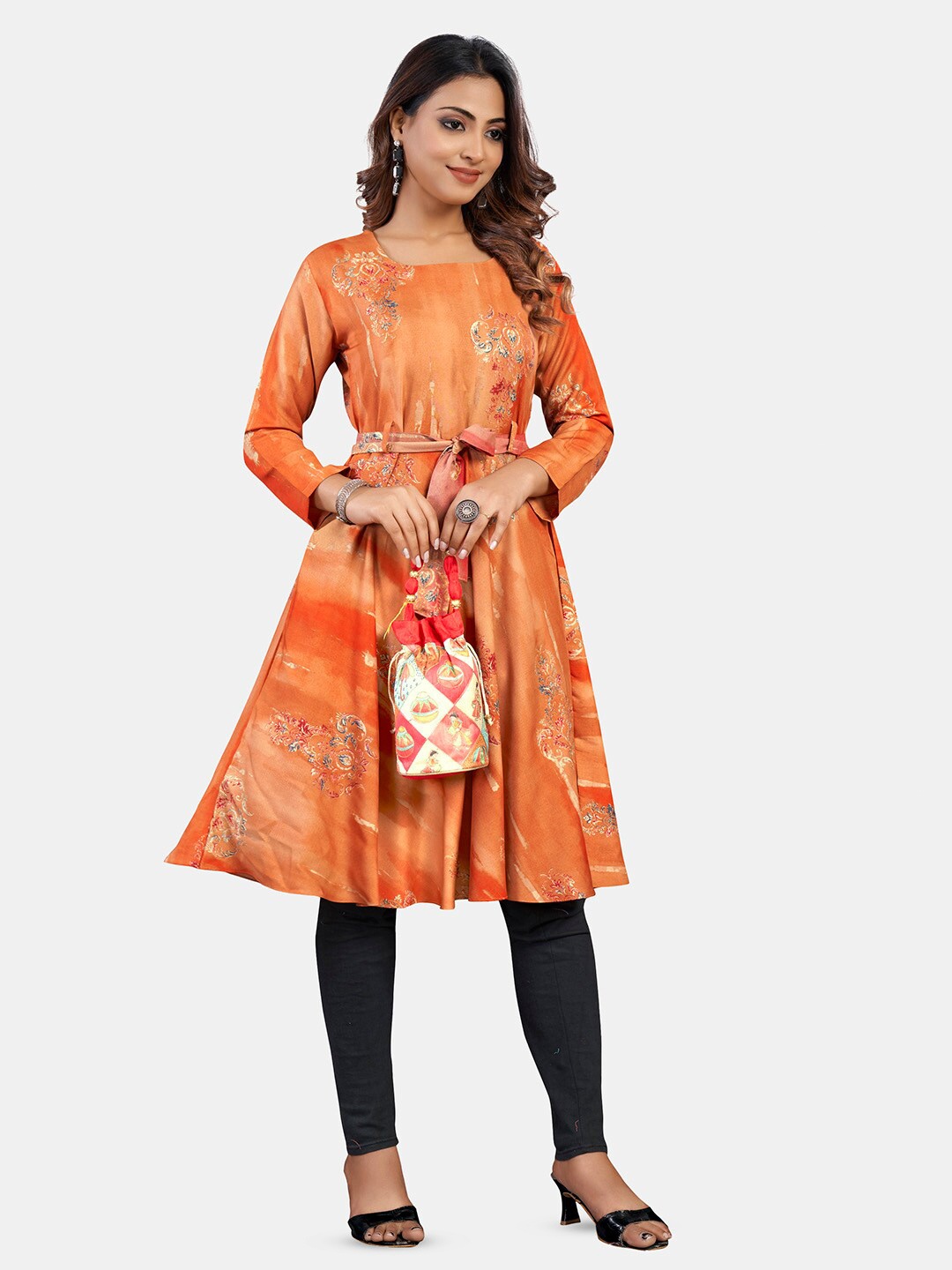 

GRANTH FASHION Floral Printed Round Neck Tunic, Orange
