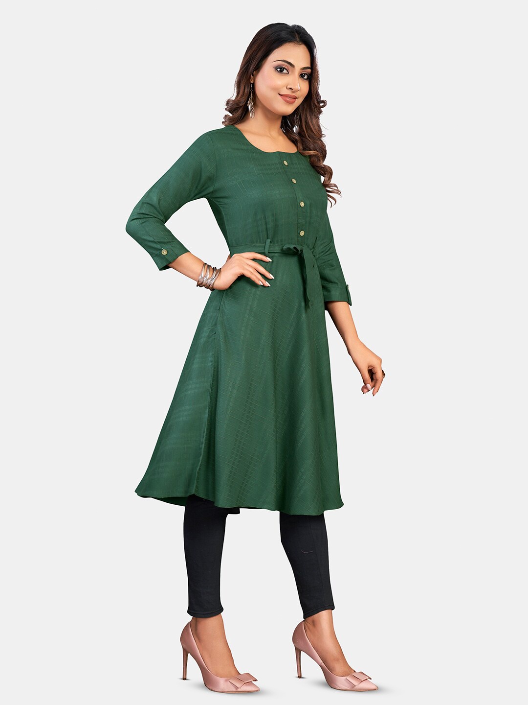 

GRANTH FASHION Self Design Round Neck Tunic, Green