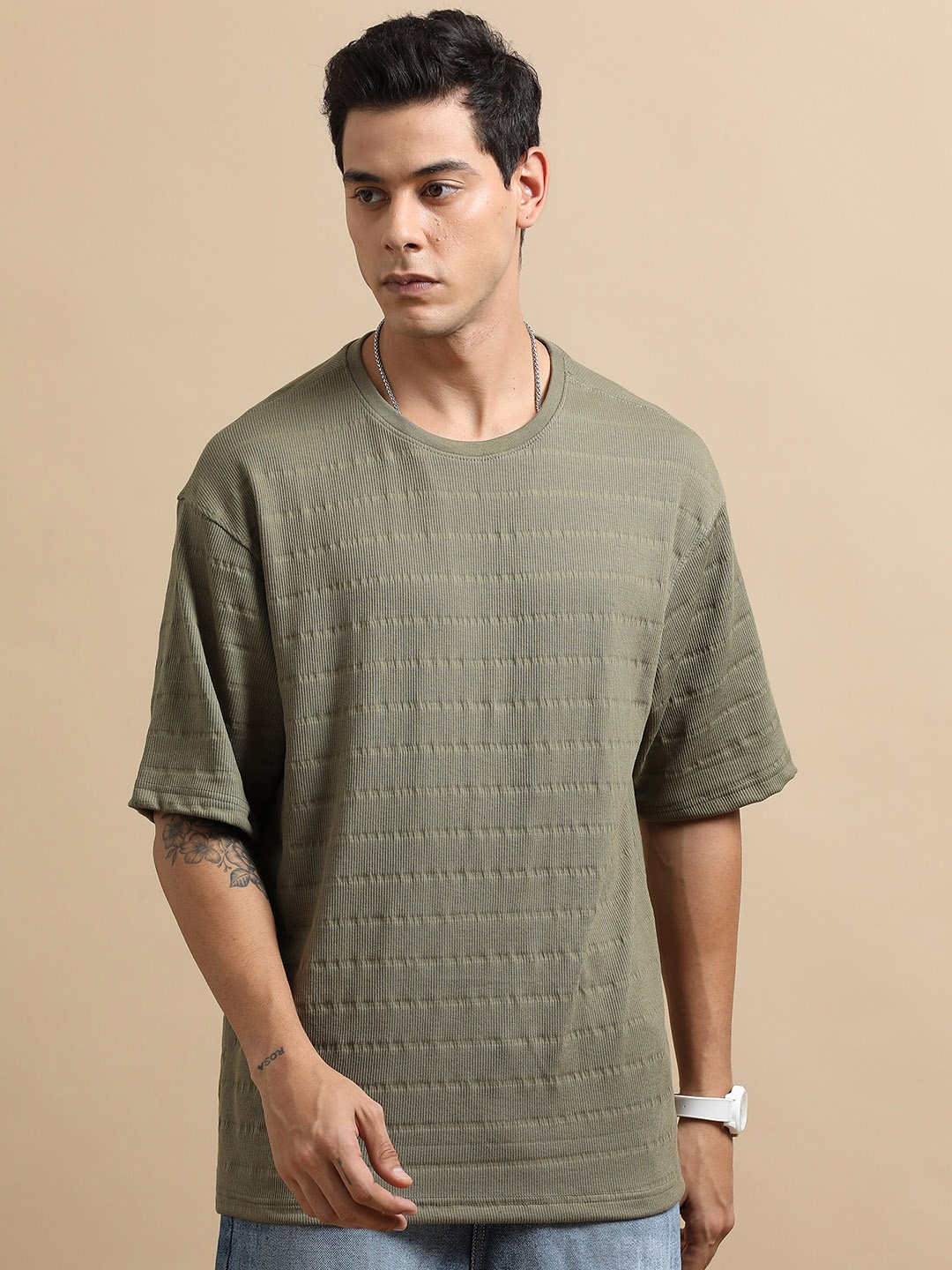 

Bushirt Self Design Round Neck Short Sleeves Oversized T-shirt, Green