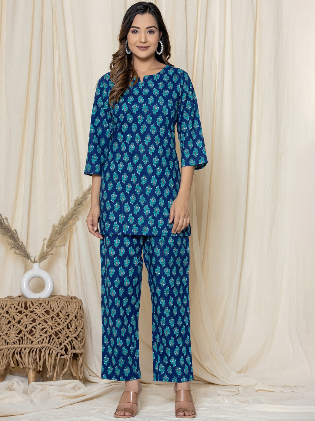 

Krati Creations Ethnic Motifs Printed Pure Cotton Co-Ords, Blue