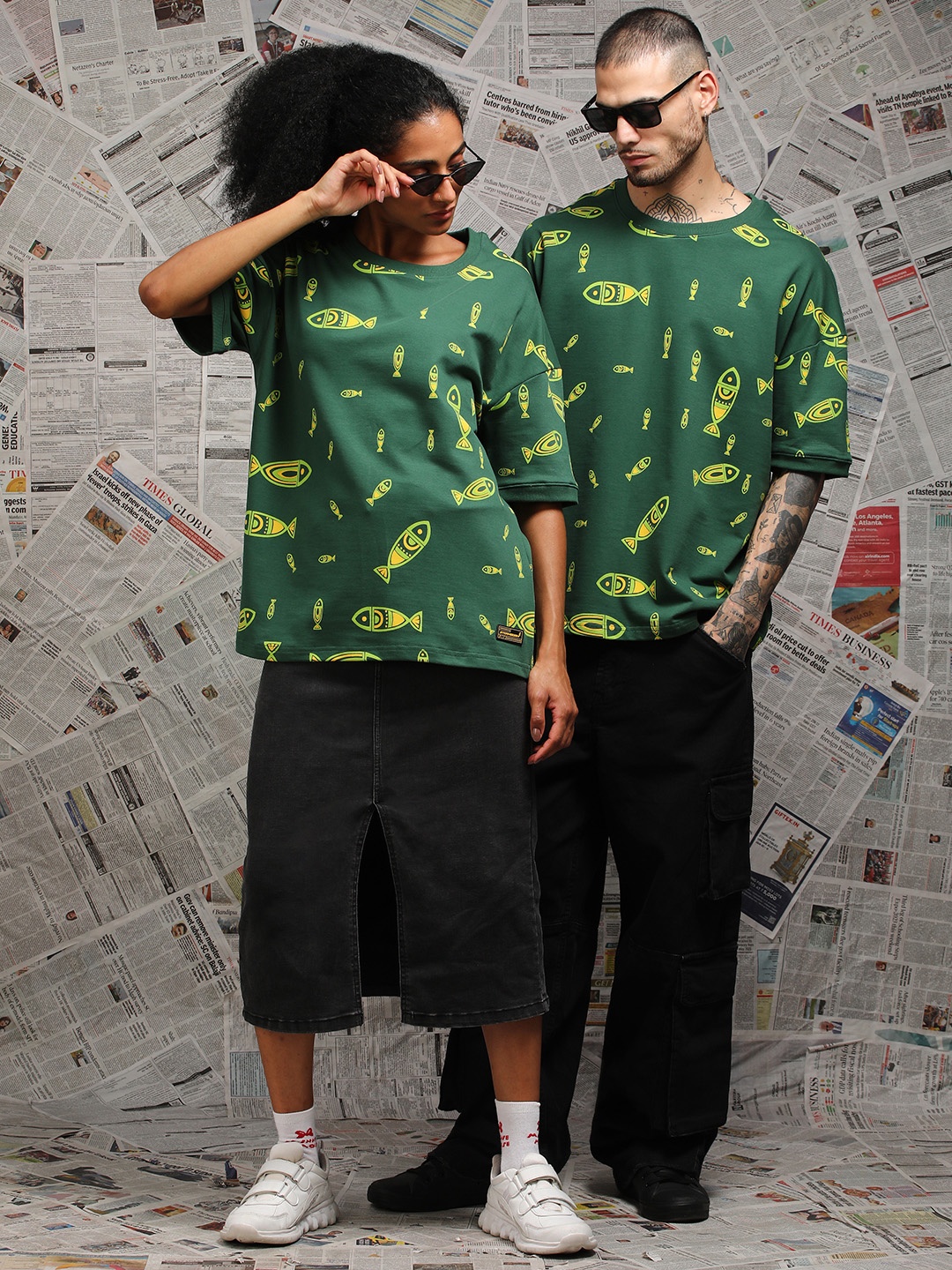 

Stormborn Unisex Graphic Printed Drop Shoulder Pure Cotton Oversized T-shirt, Green