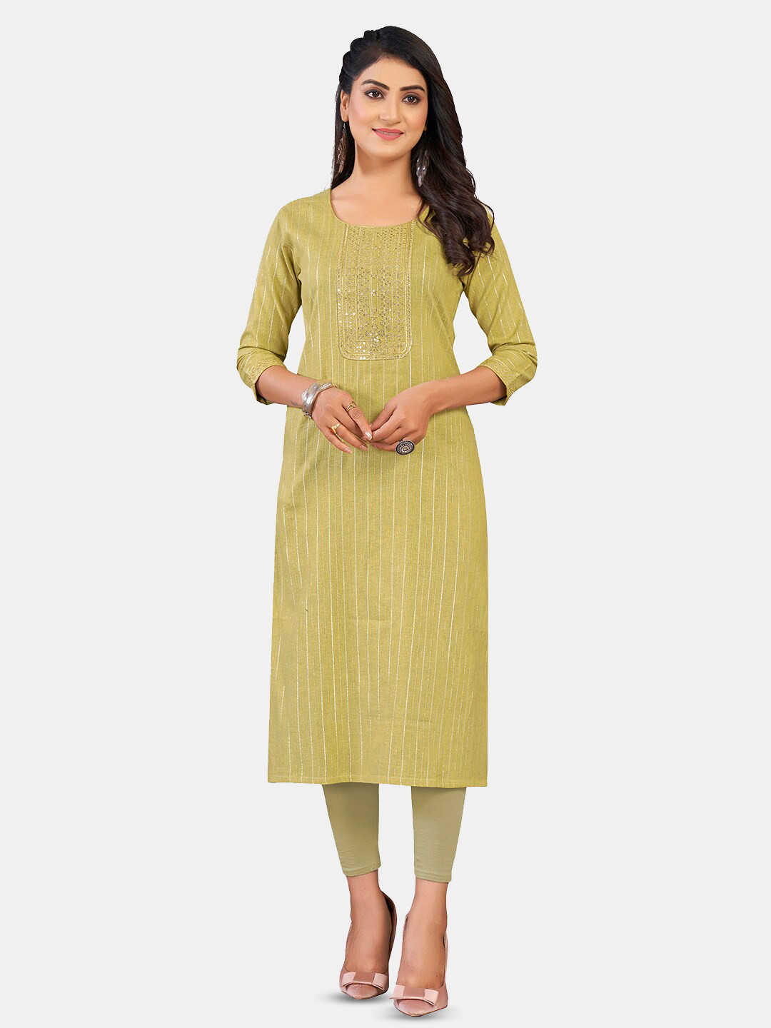 

GRANTH FASHION Yoke Design Sequinned Kurta, Green