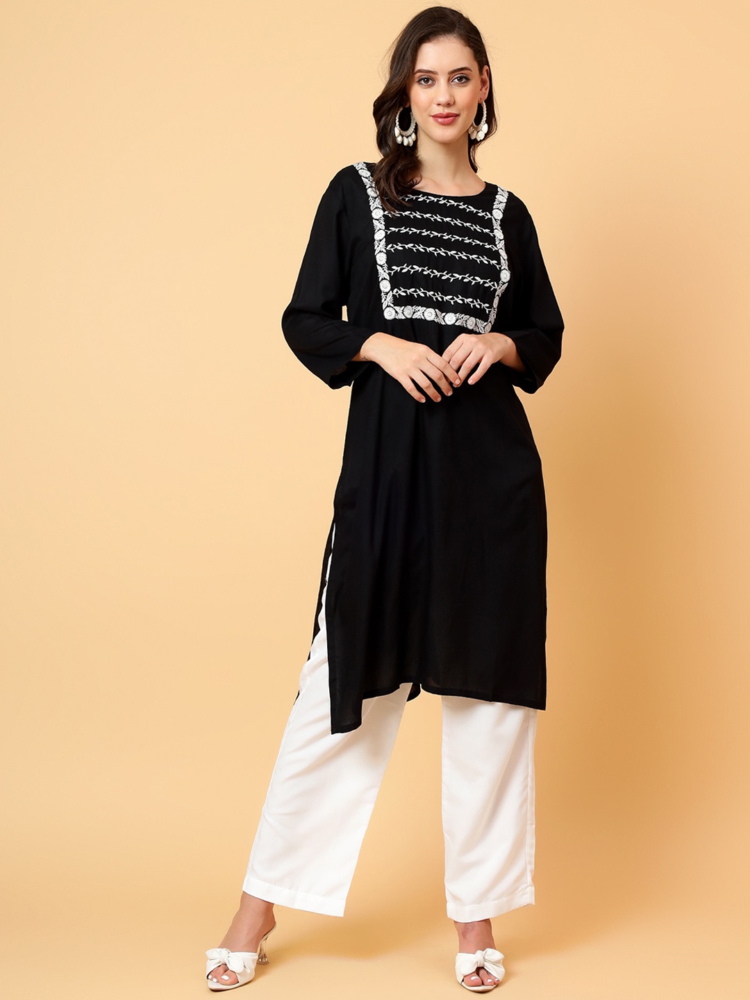 

Bani Women Geometric Yoke Design Three-Quarter Sleeves Liva Straight Kurta, Black