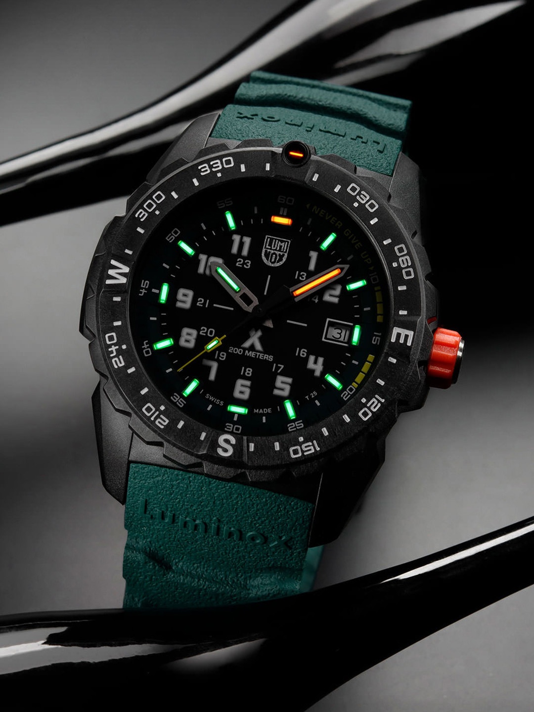 

Luminox Men Dial & Straps Analogue Watch XB.3735, Green