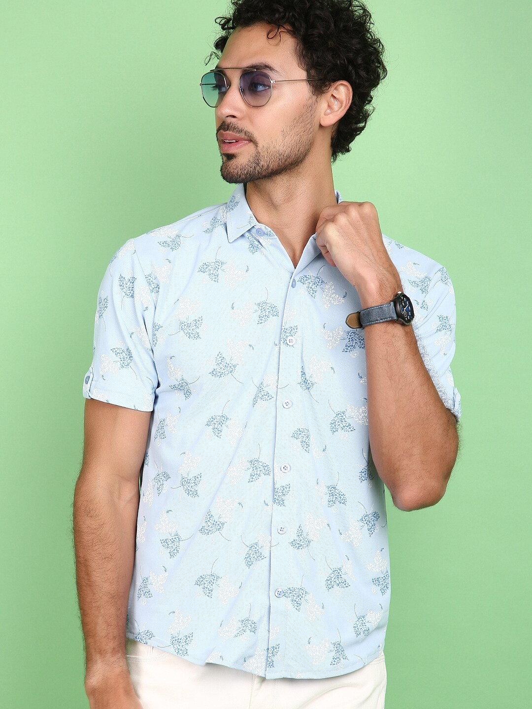 

V-Mart Floral Printed Spread Collar Roll-Up Sleeves Cotton Casual Shirt, Blue