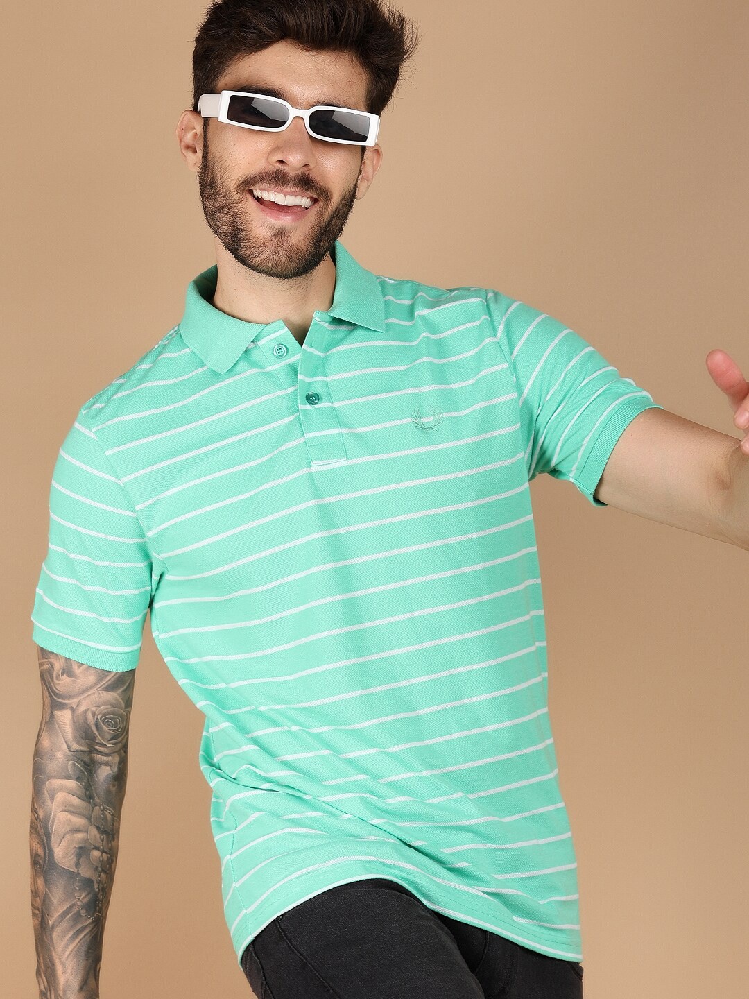 

V-Mart Striped Polo Collar Slim Fit T-shirt, Green