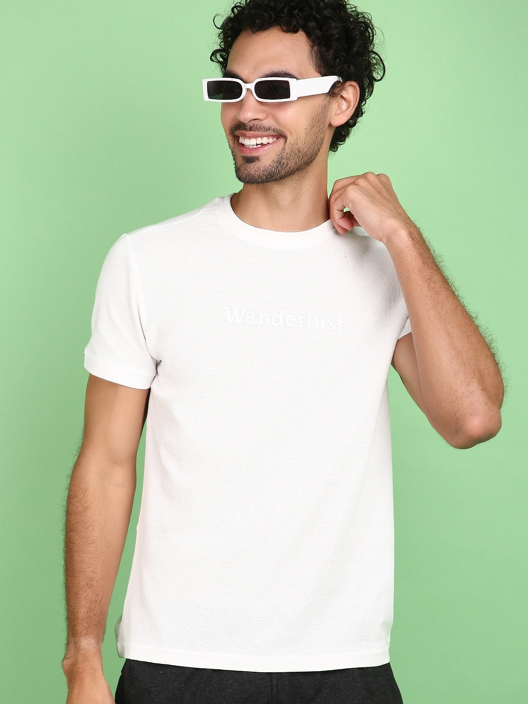 

V-Mart Typography Patterned Round Neck Slim Fit T-shirt, White