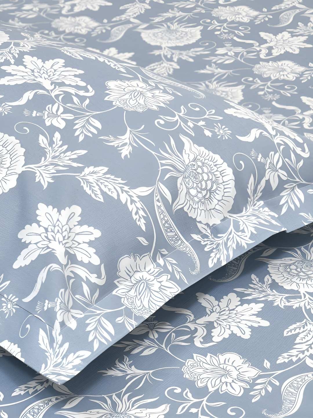 

haus & kinder White Floral 186 TC Fitted Pure Cotton King Bedsheet With 2 Pillow Covers