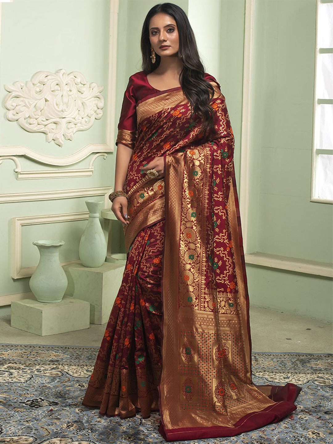 

AADVIKA Ethnic Motifs Zari Art Silk Banarasi Saree, Maroon