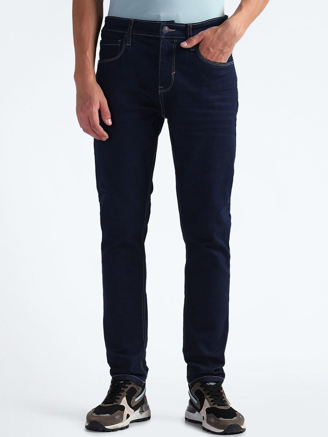 

Flying Machine Men Tapered Fit Stretchable Jeans, Blue