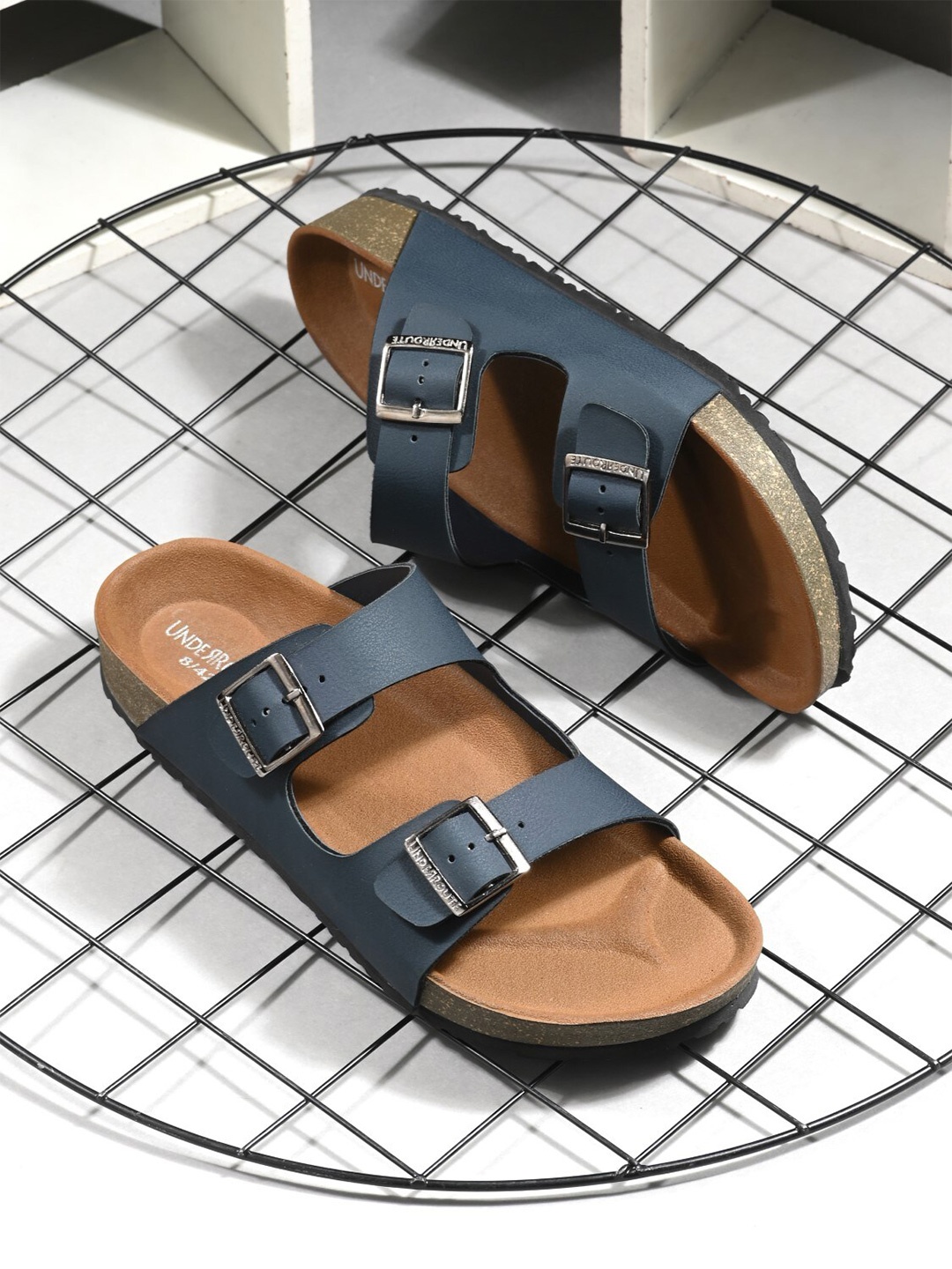 

UNDERROUTE Men Comfort Sandals, Navy blue