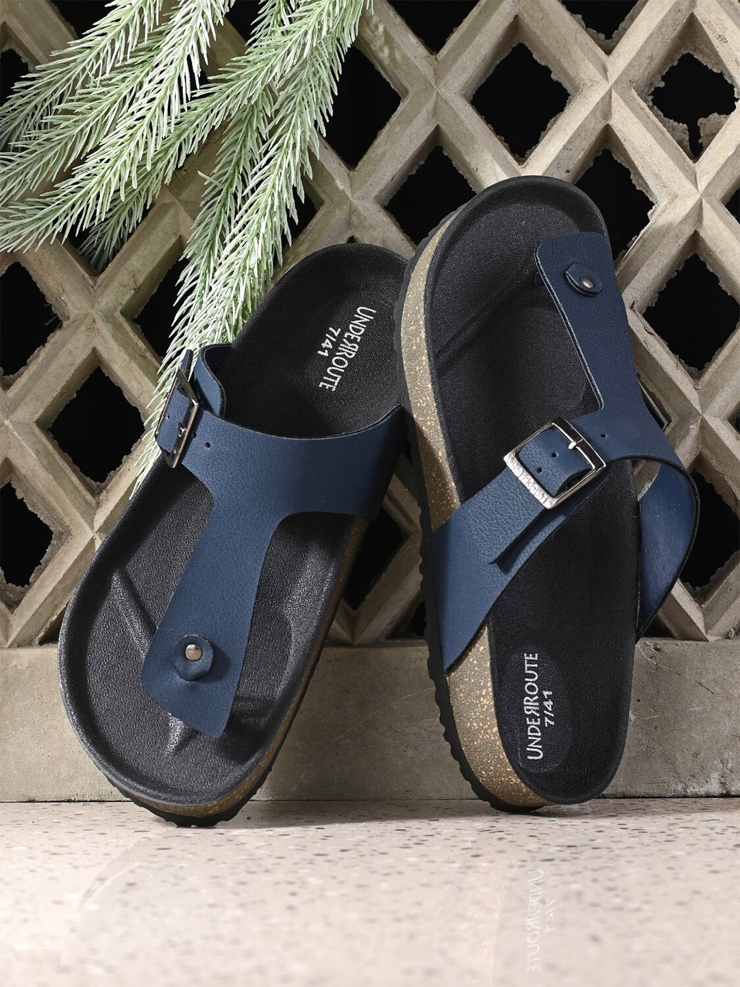 

UNDERROUTE Men Comfort Sandals, Navy blue