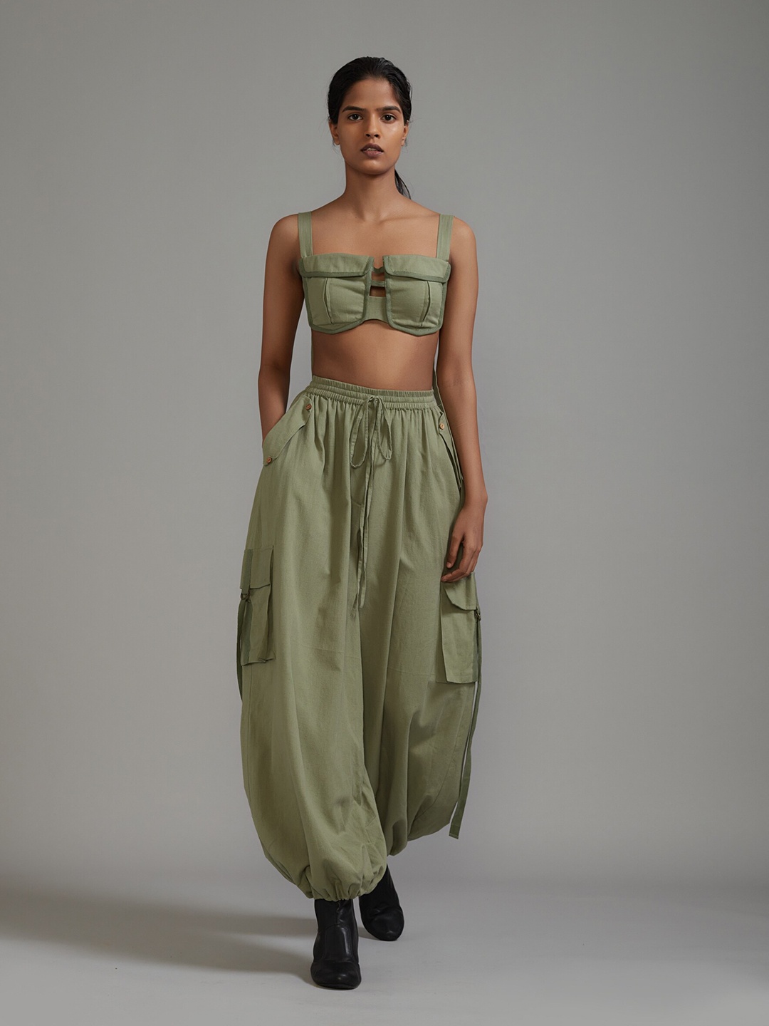 

MATI Shoulder Strap Cotton Crop Corset Top, Green