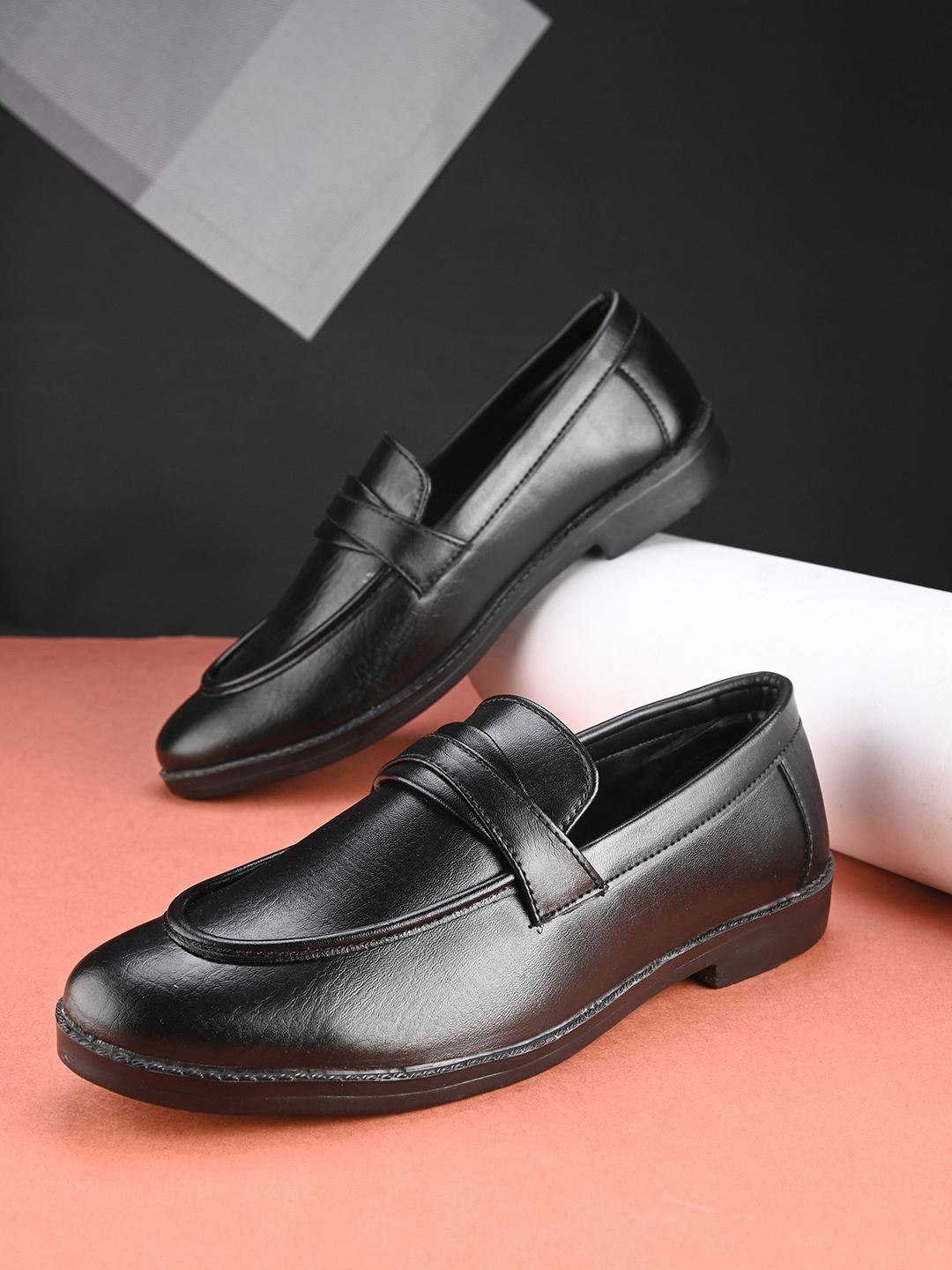 

HERE&NOW Men Formal Loafers, Black