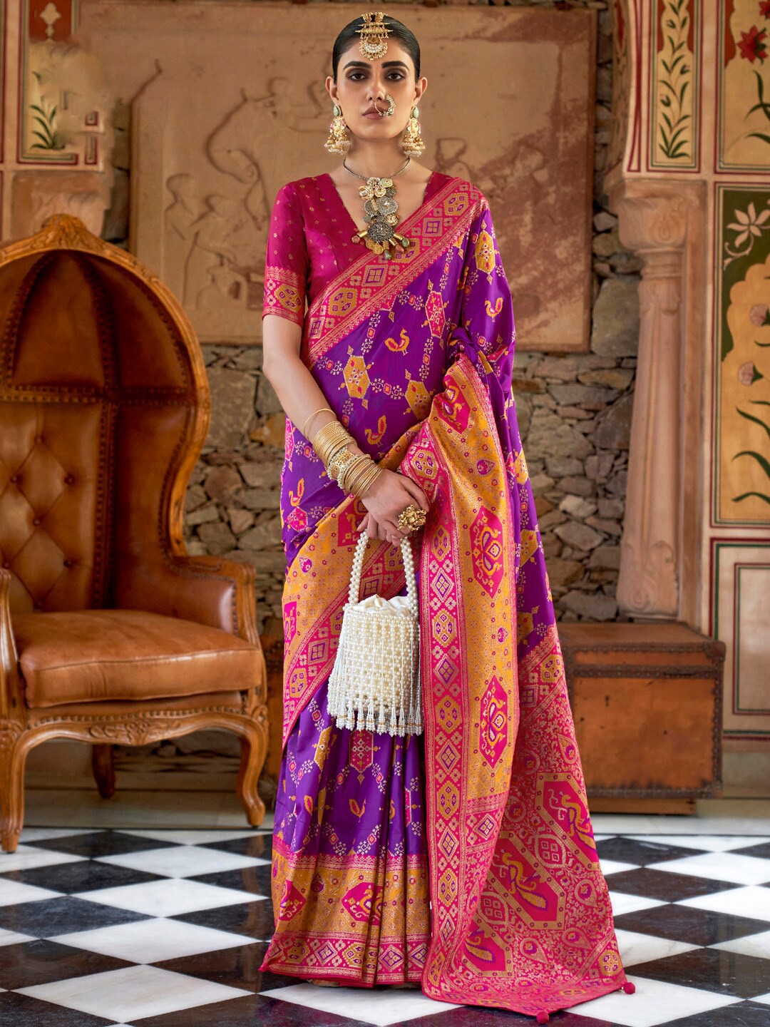 

Anouk Ethnic Motifs Silk Blend Saree, Purple