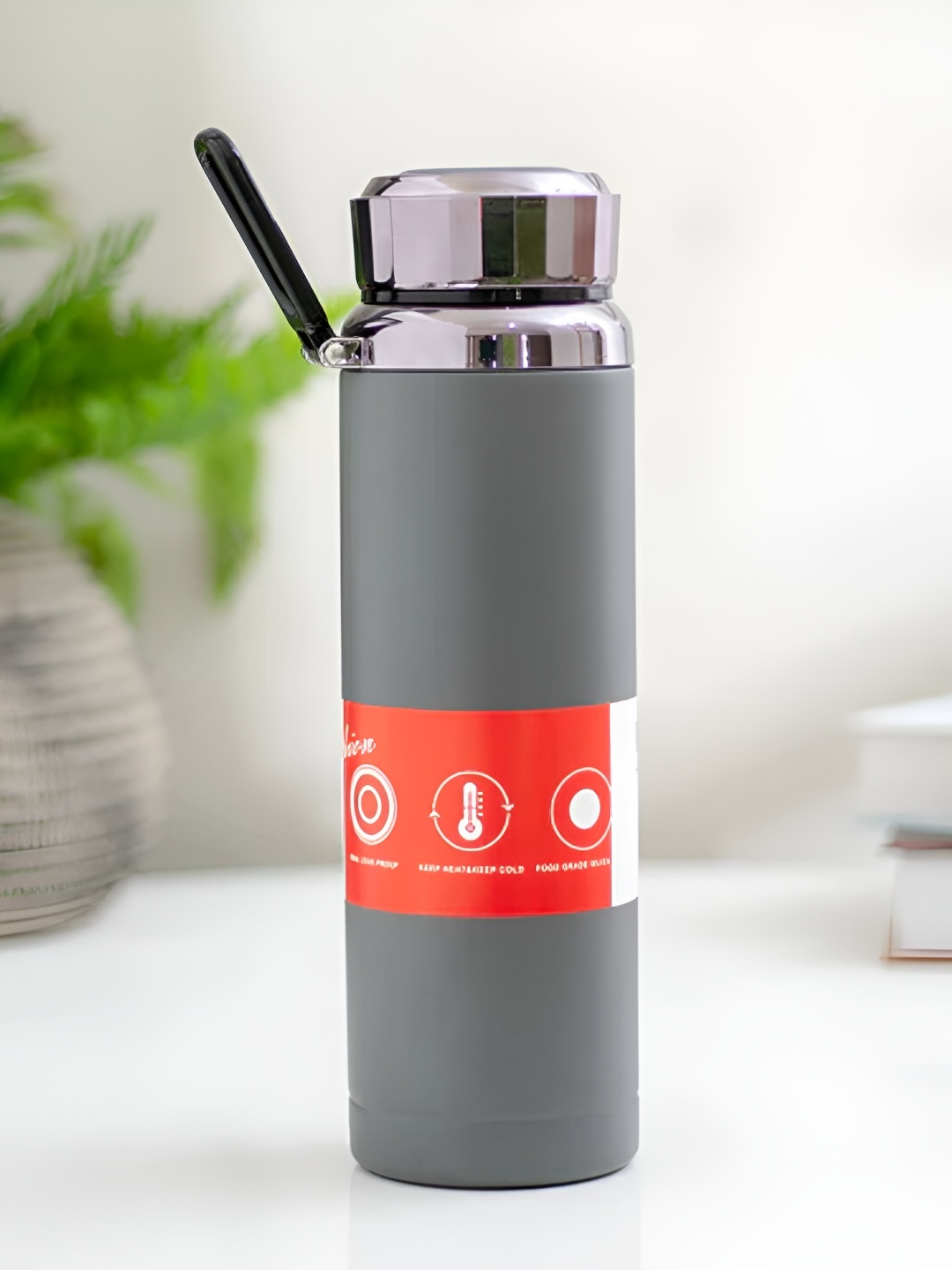 

THEDECORKART Grey & Red Printed Double Wall Vacuum Stainless Steel Flask 1 L