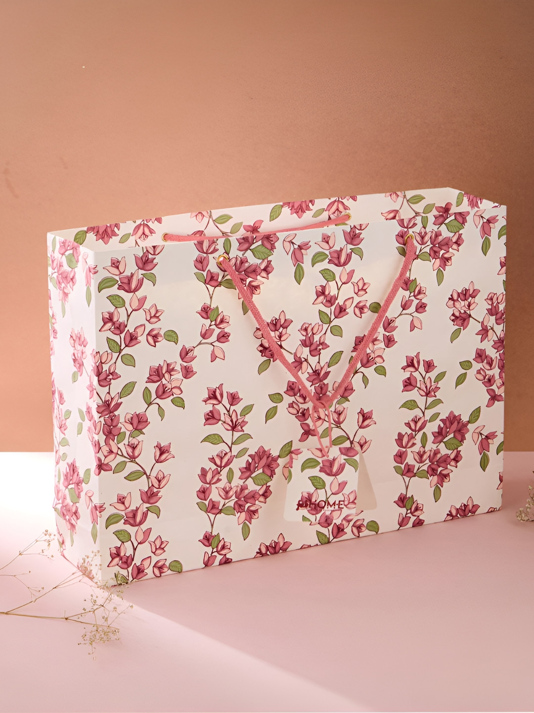 

Fabindia Pink Paper Bougainvillea Gift Bag