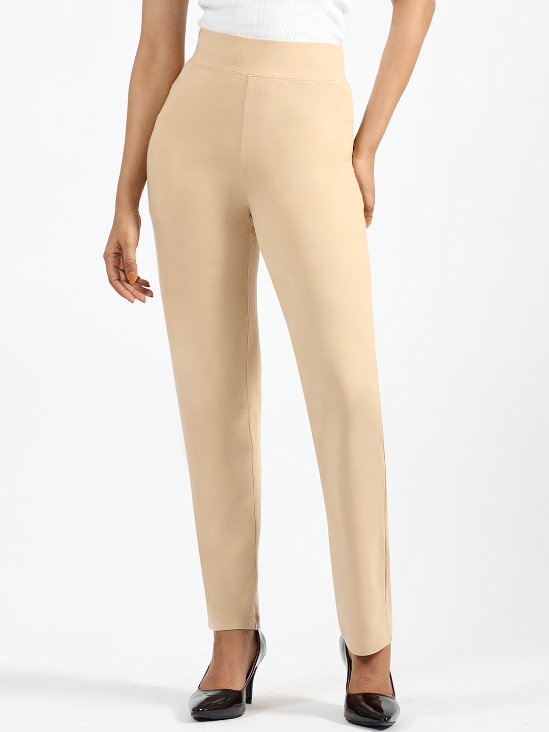 

Blissclub Women Straight Fit High-Rise Wrinkle Free Formal Trouser, Beige