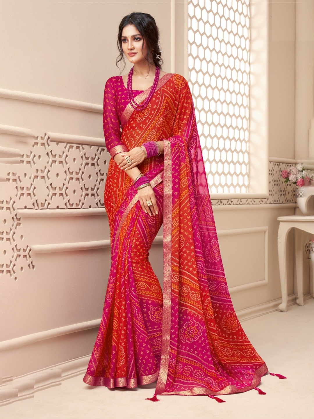 

Reboot Fashions Bandhani Zari Pure Chiffon Bandhani Saree, Pink
