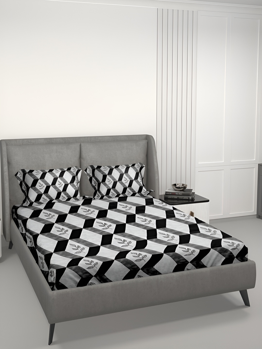 

Aura Retro Black & Grey Geometric Cotton 180 TC Queen Bedsheet With 2 Pillow Covers