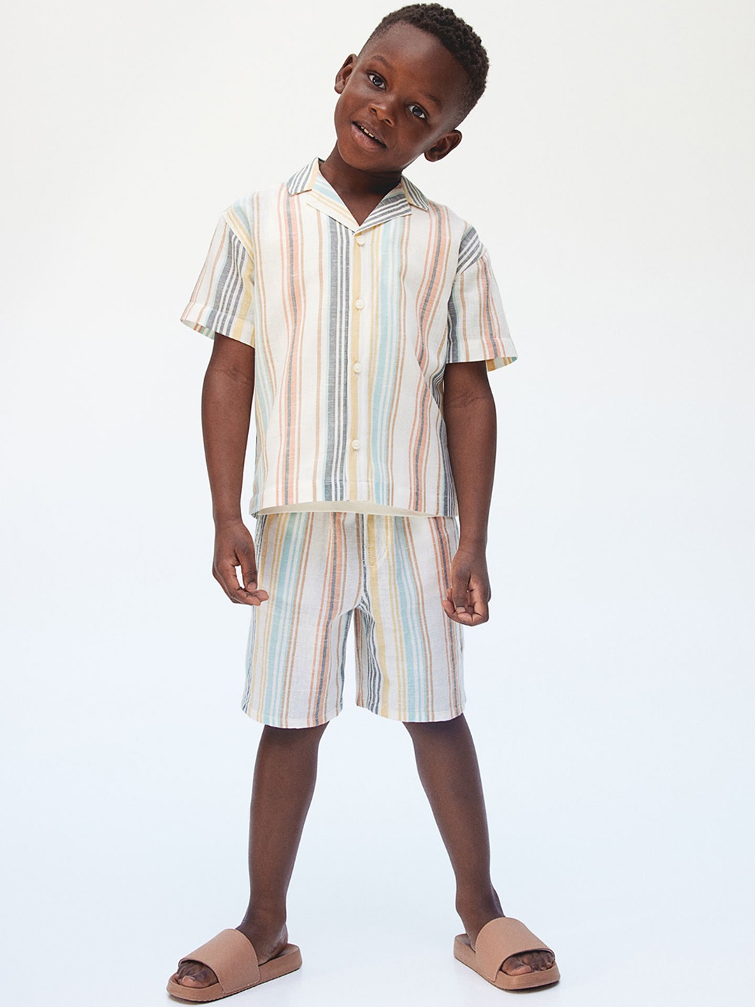 

H&M Boys Pull-On Shorts, White