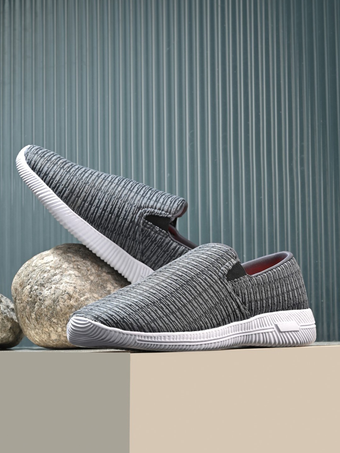 

The Roadster Lifestyle Co. Men Slip-On Sneakers, Grey