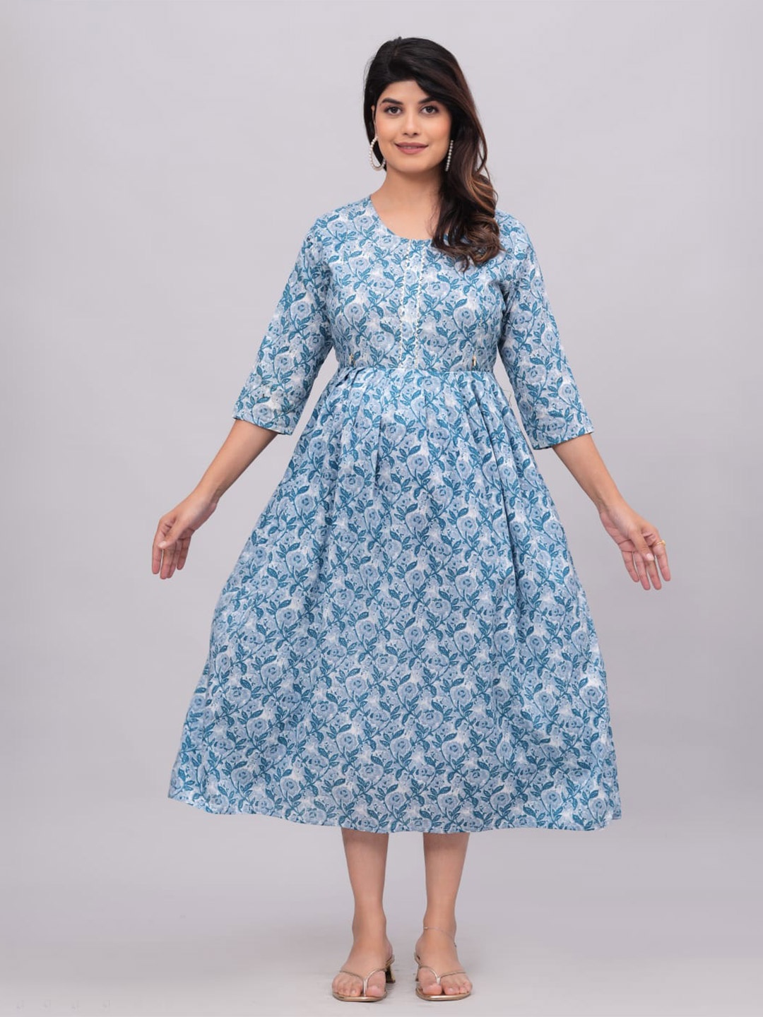 

Black Teetar Ethnic Motifs Printed Maternity A-Line Midi Dress, Blue